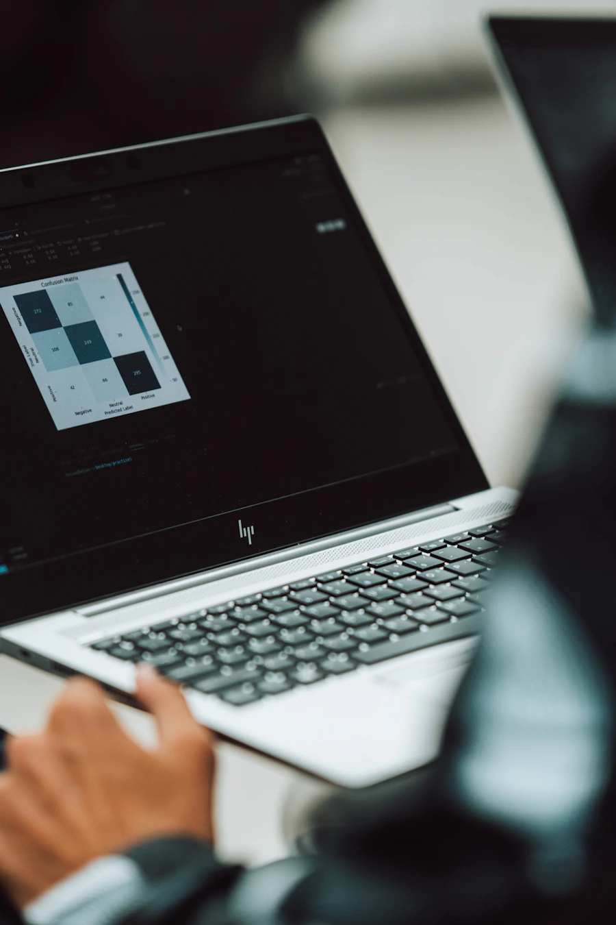 خطاهای رایج SPSS در پایان‌نامه و راه کنترل آن‌ها