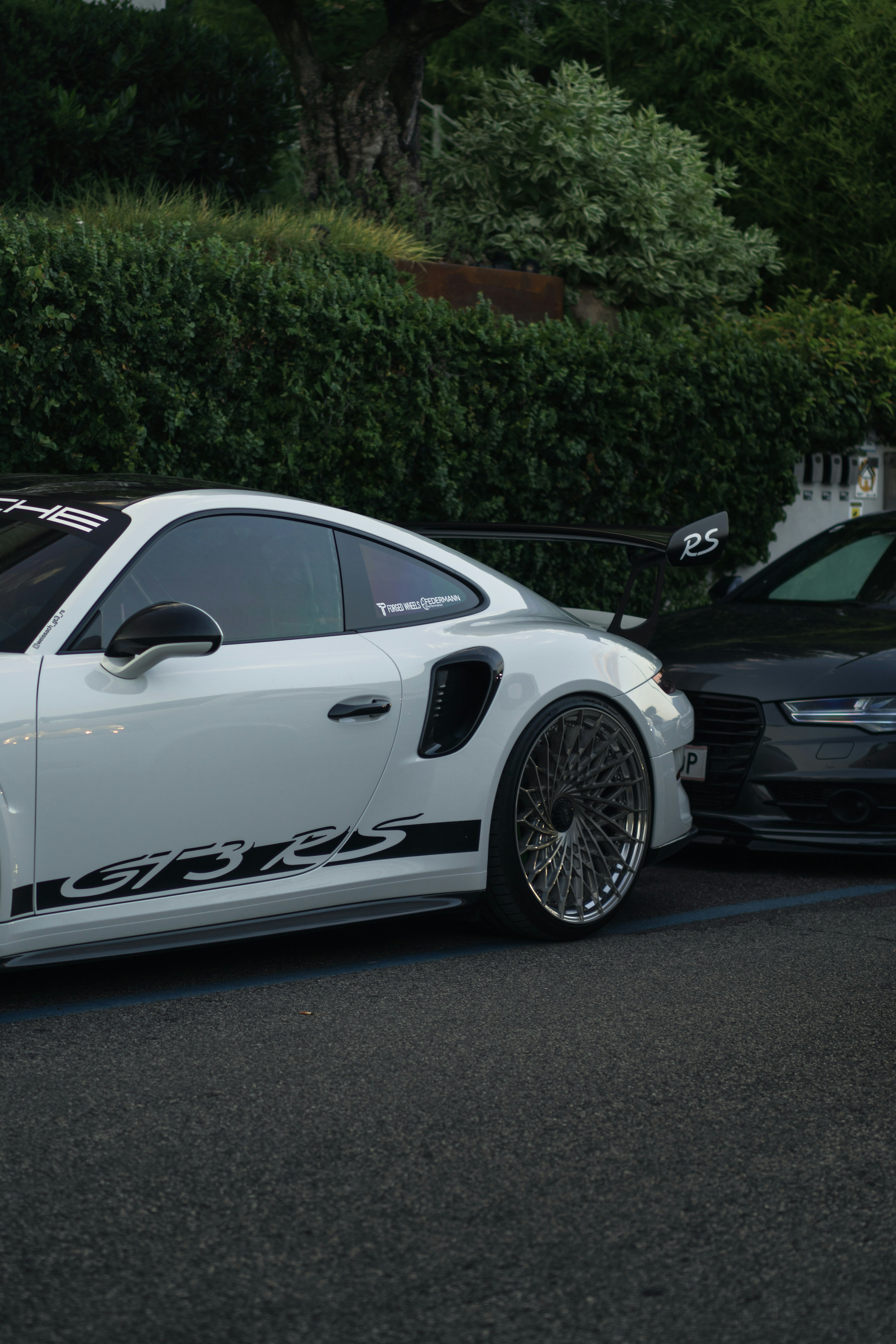 Photo by puskas_dominik