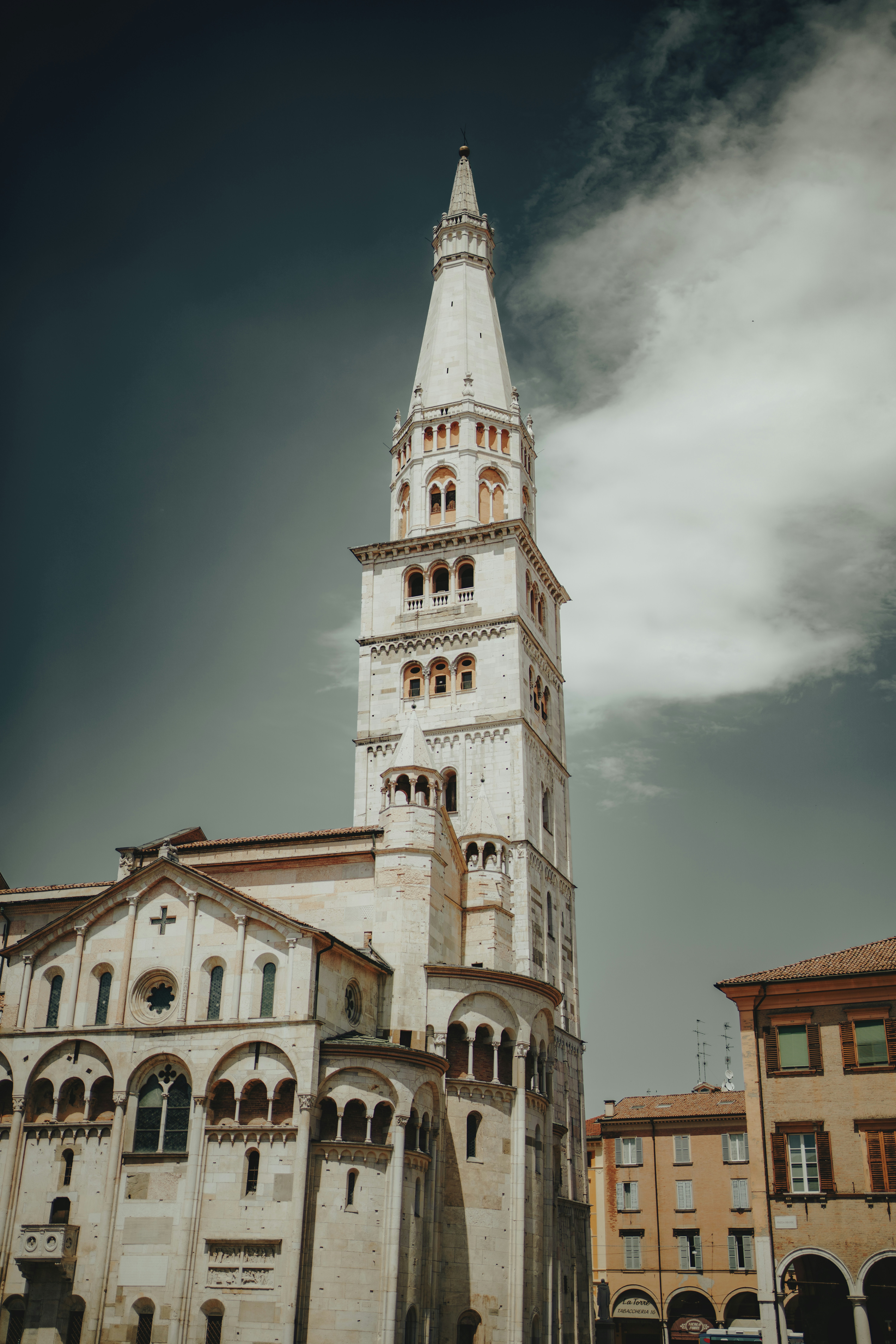 Photo by dimadallacqua