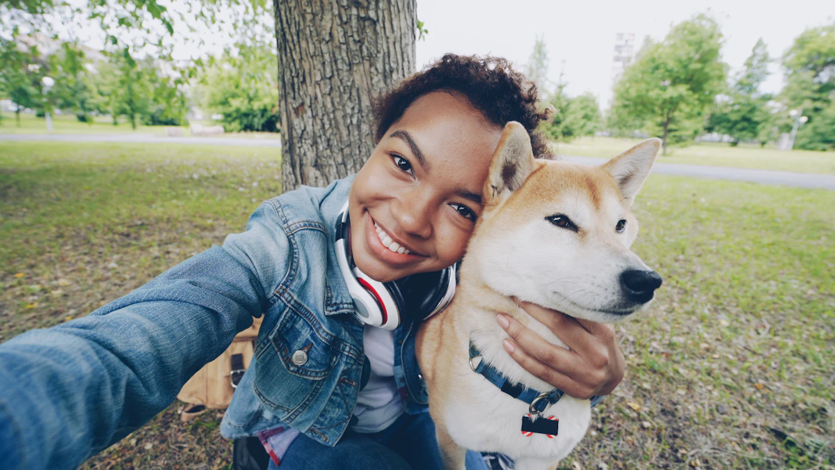 Nia smiling for a selfie with her Shiba Inu, Miso, in the park