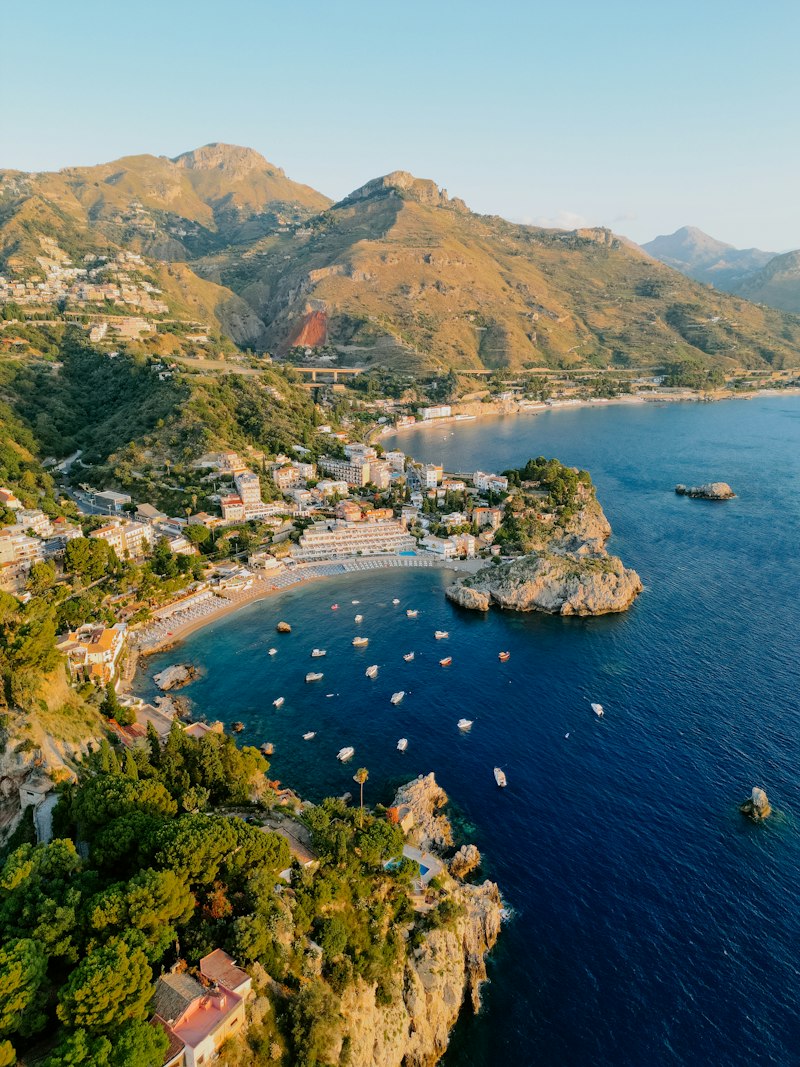 O amanhecer e Ortigia