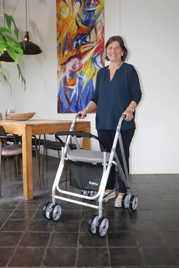 Home visit physiotherapy service