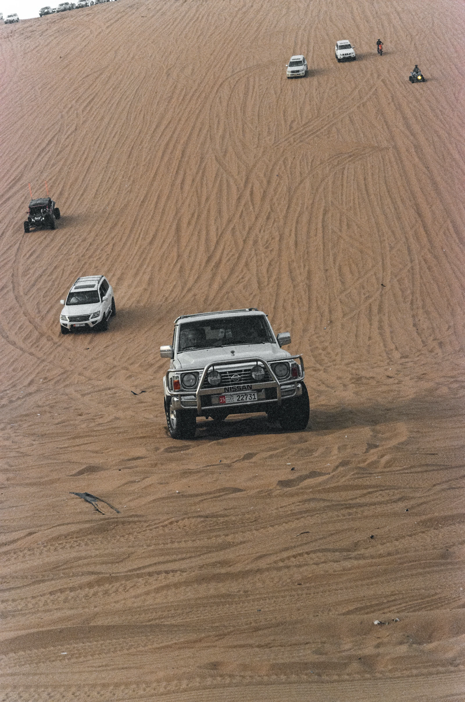 4x4s on the dunes at Tal Moreeb, Abu Dhabi