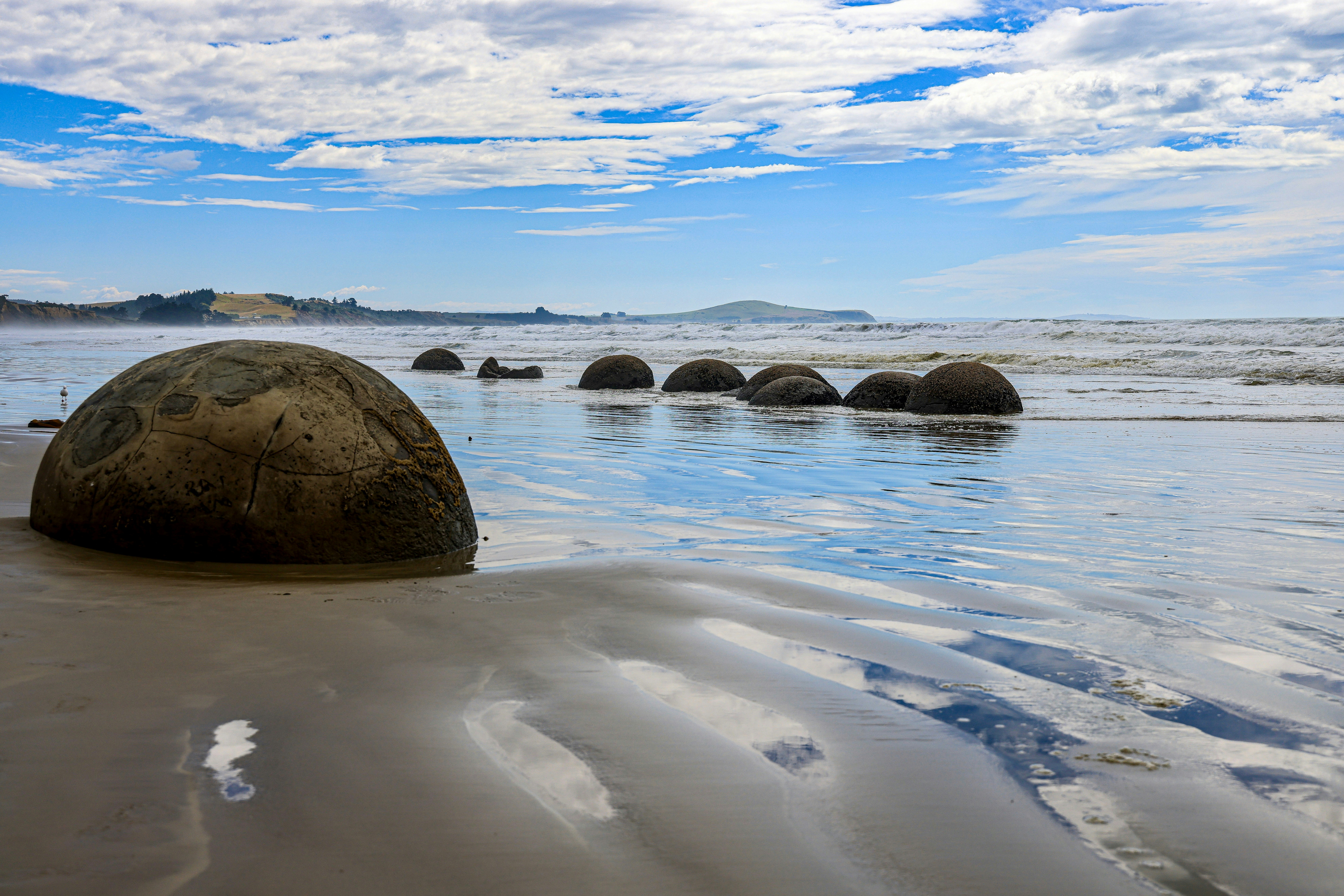 Photo by maximilian_brand