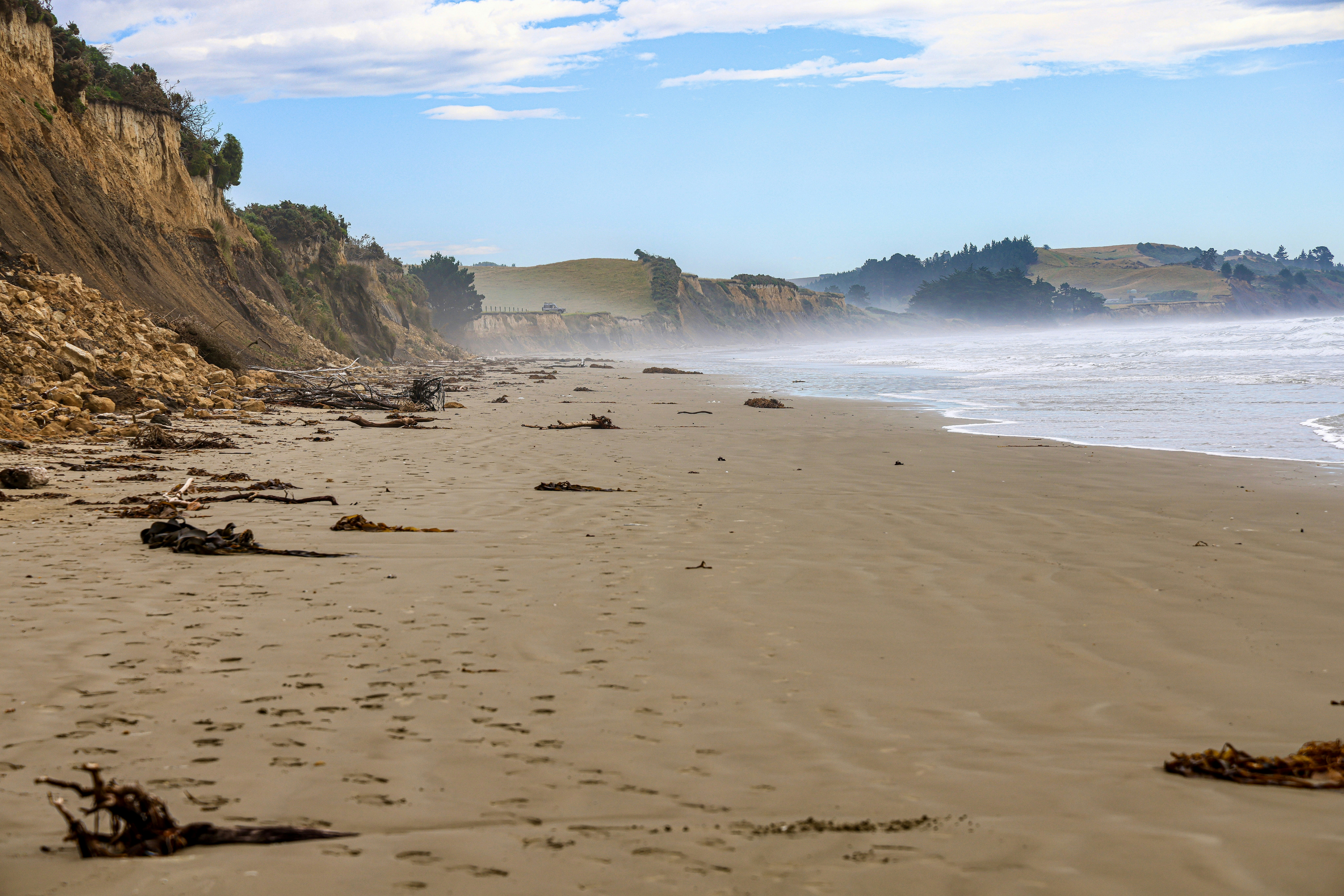 Photo by maximilian_brand