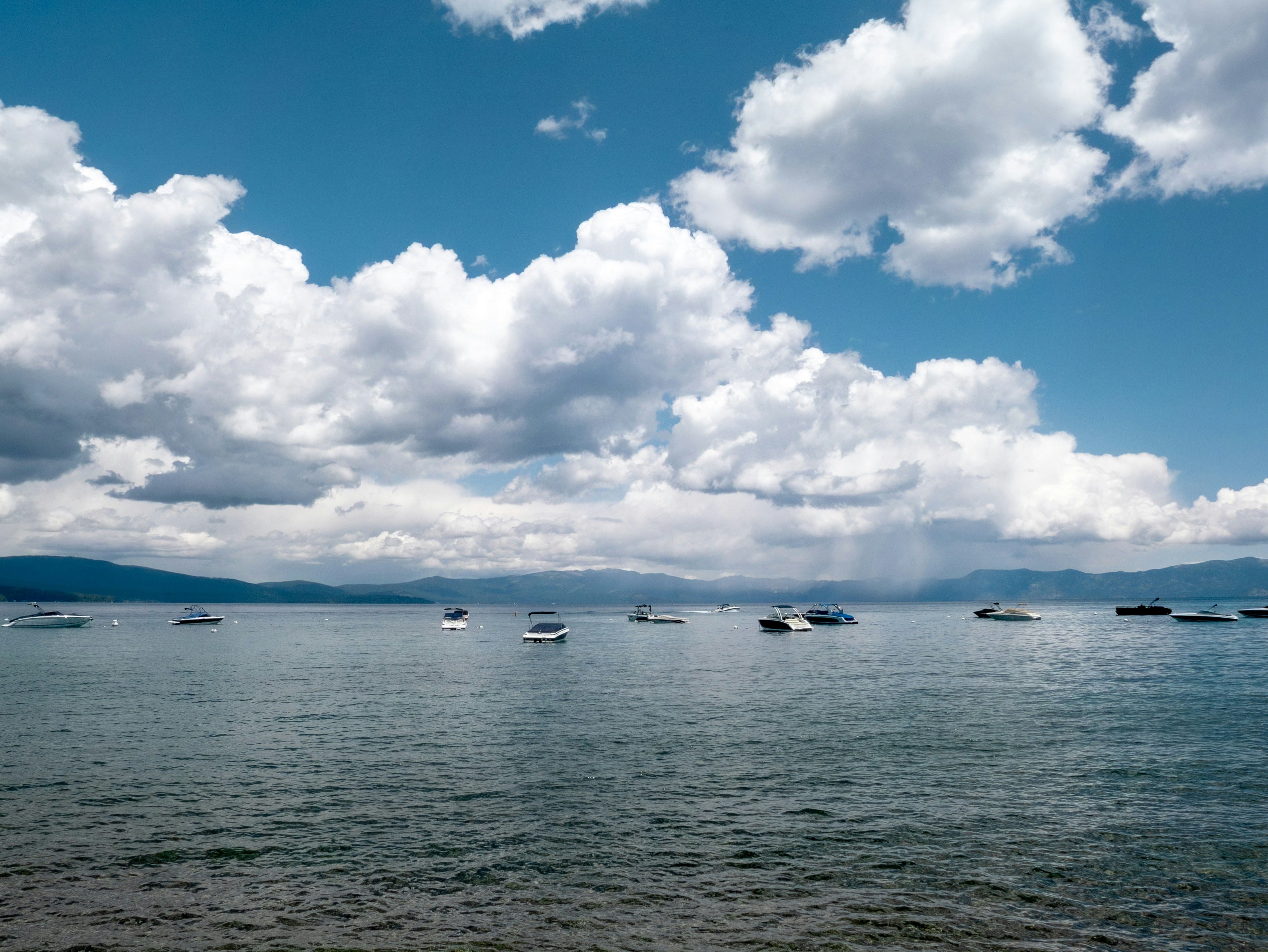 Photo by macaollarzu