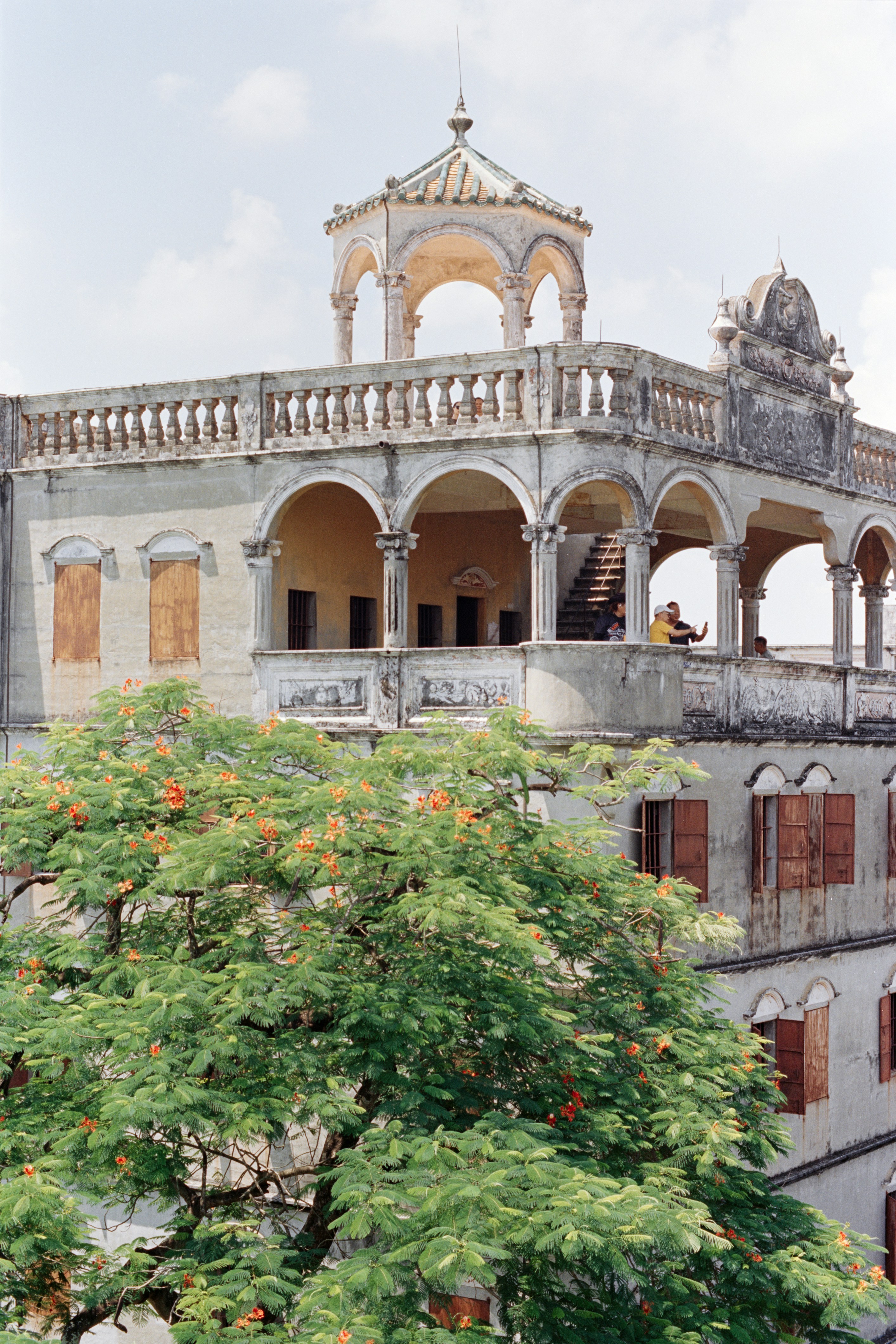 Photo by zhenyao_photo