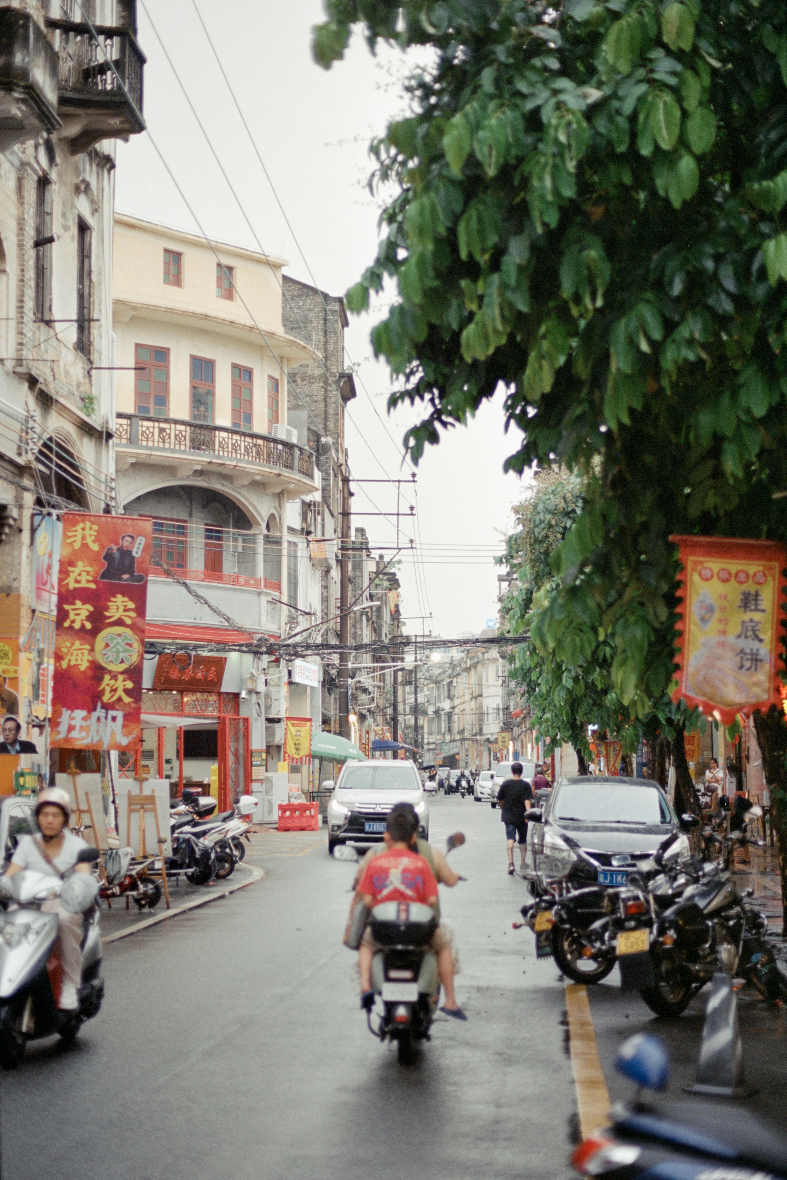 Photo by zhenyao_photo