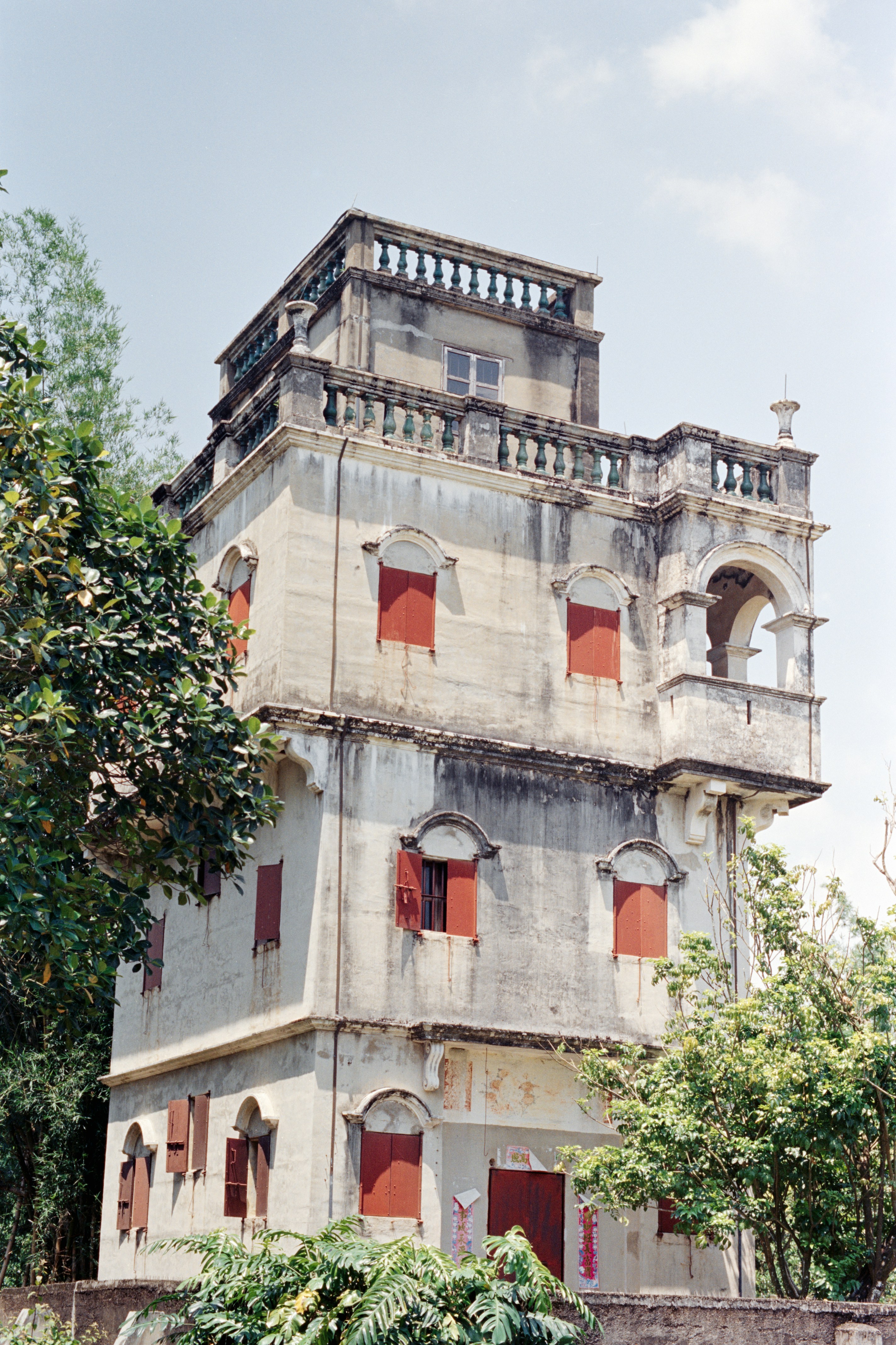 Photo by zhenyao_photo