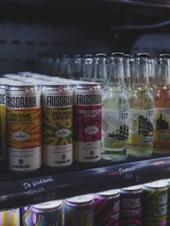 Bebidas saludables en refrigerador - Free Food Fitness Piñas