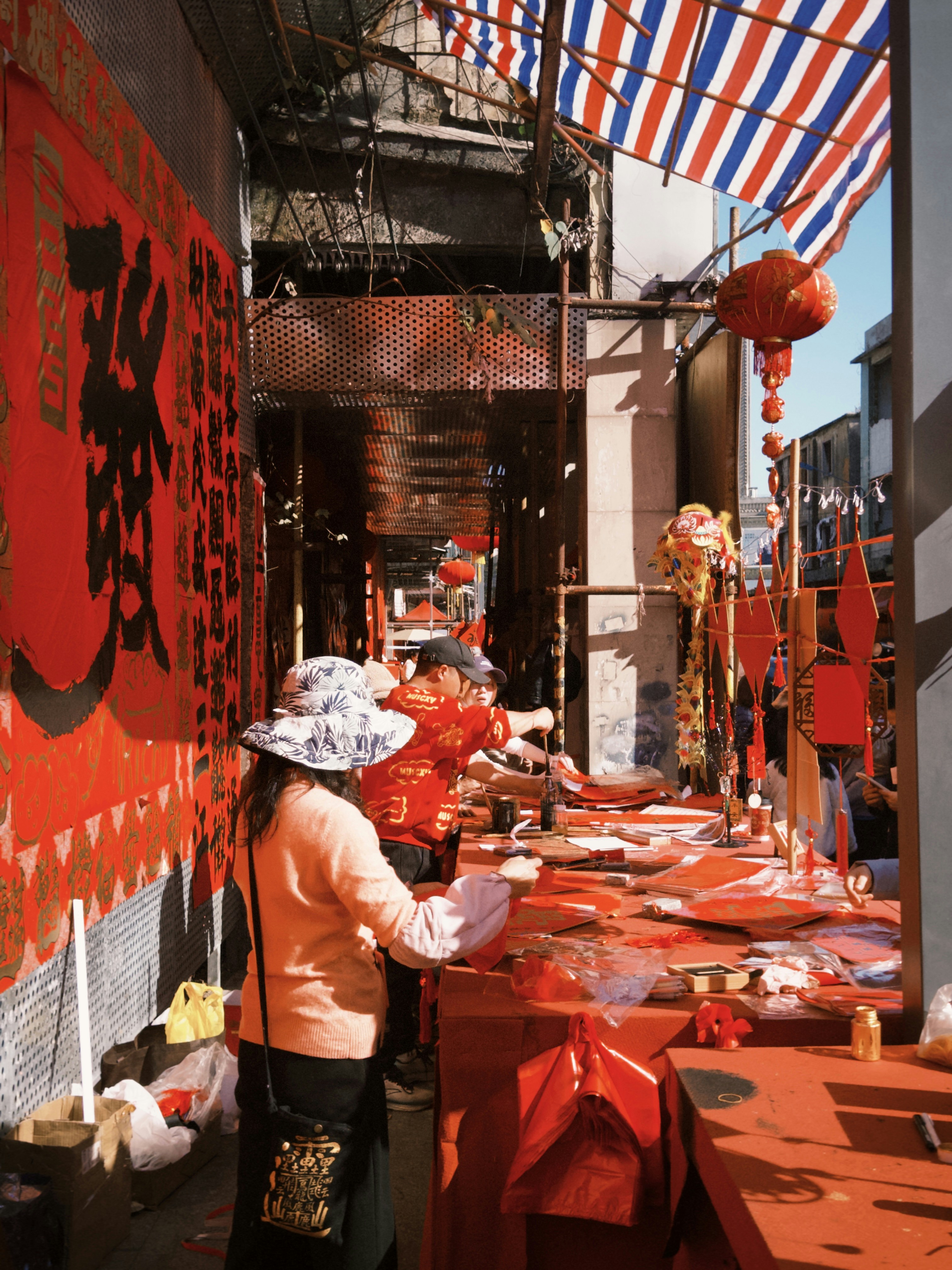 Mid-Autumn budget guide: Full moon over Chinese landscape for backpacker celebrations