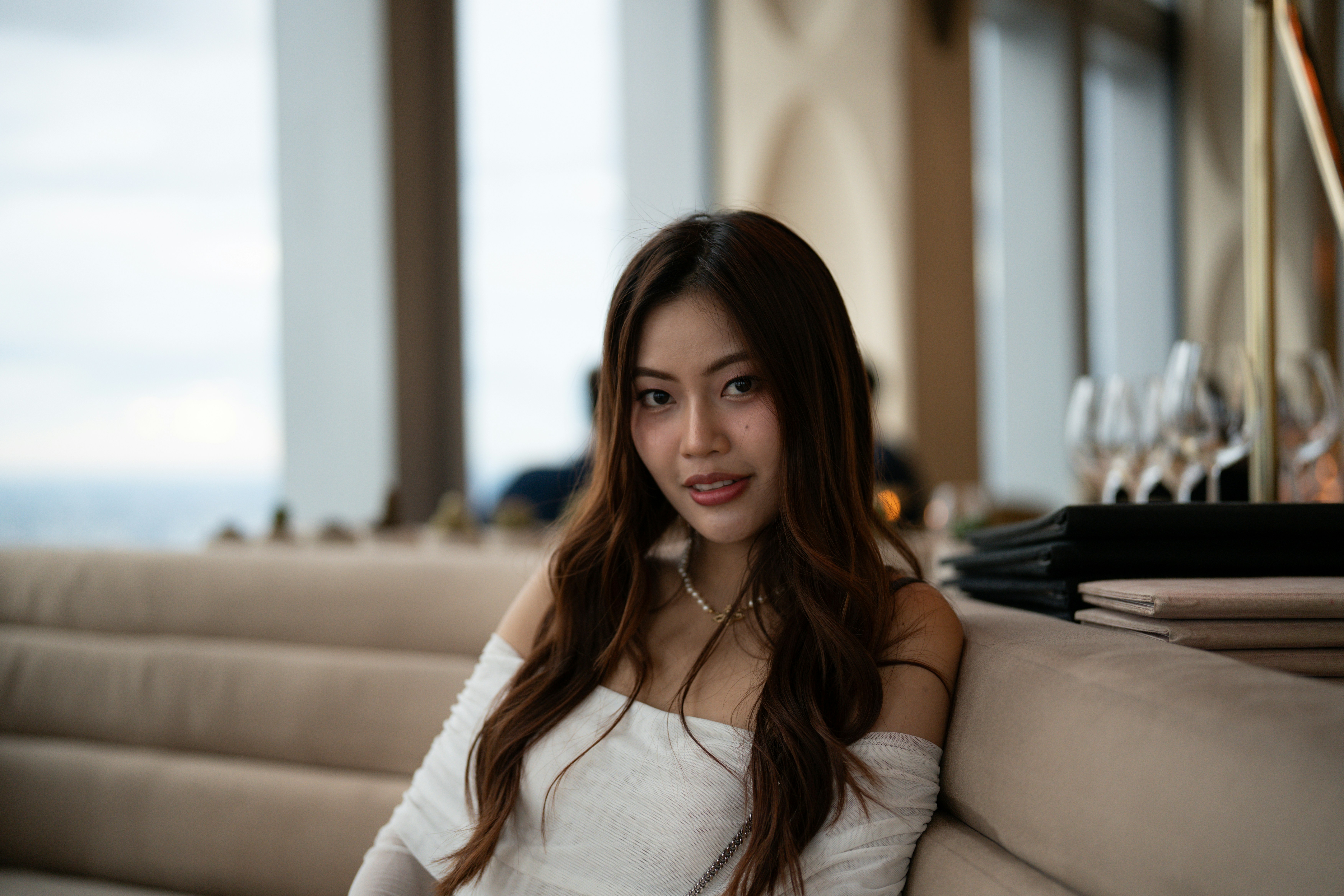 🌈 Ladyboys in Bangkok: Dating, Venues & Guide