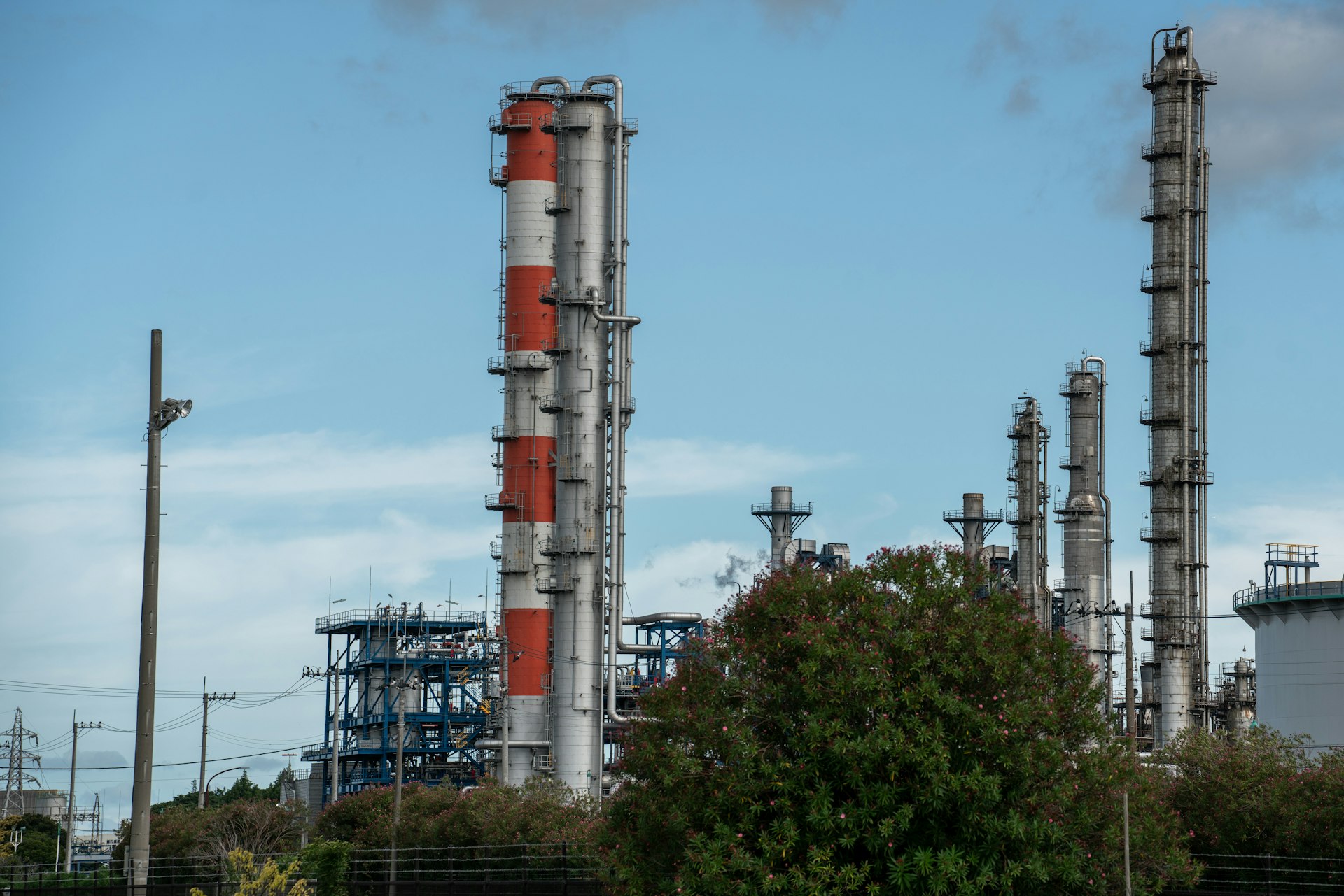 Oil refinery towers