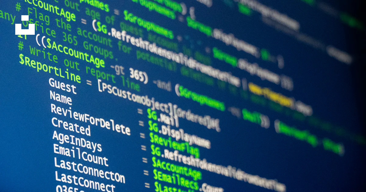 El código de la computadora se muestra en una pantalla. foto – Imagen ...