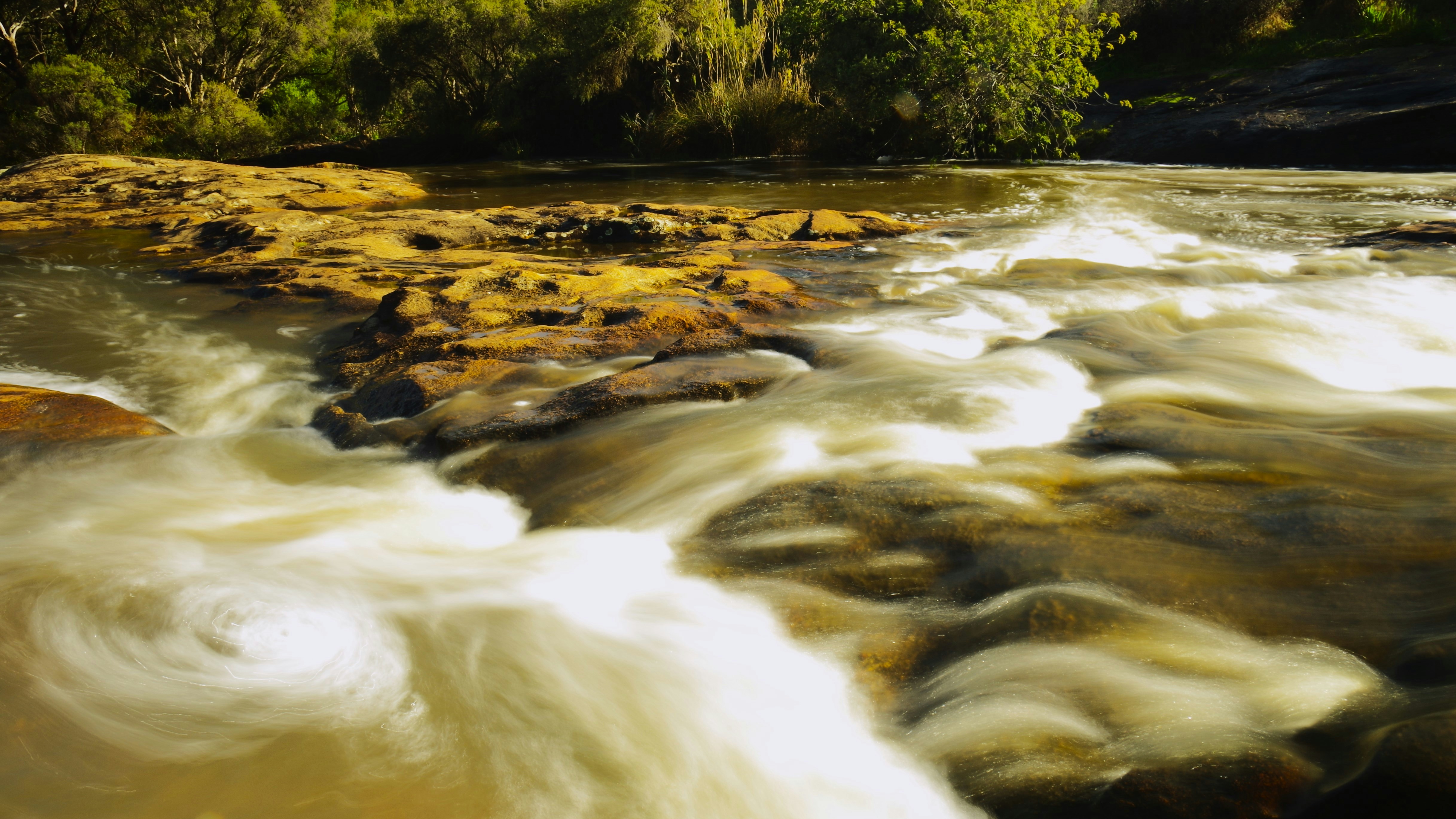 Photo by photoken123