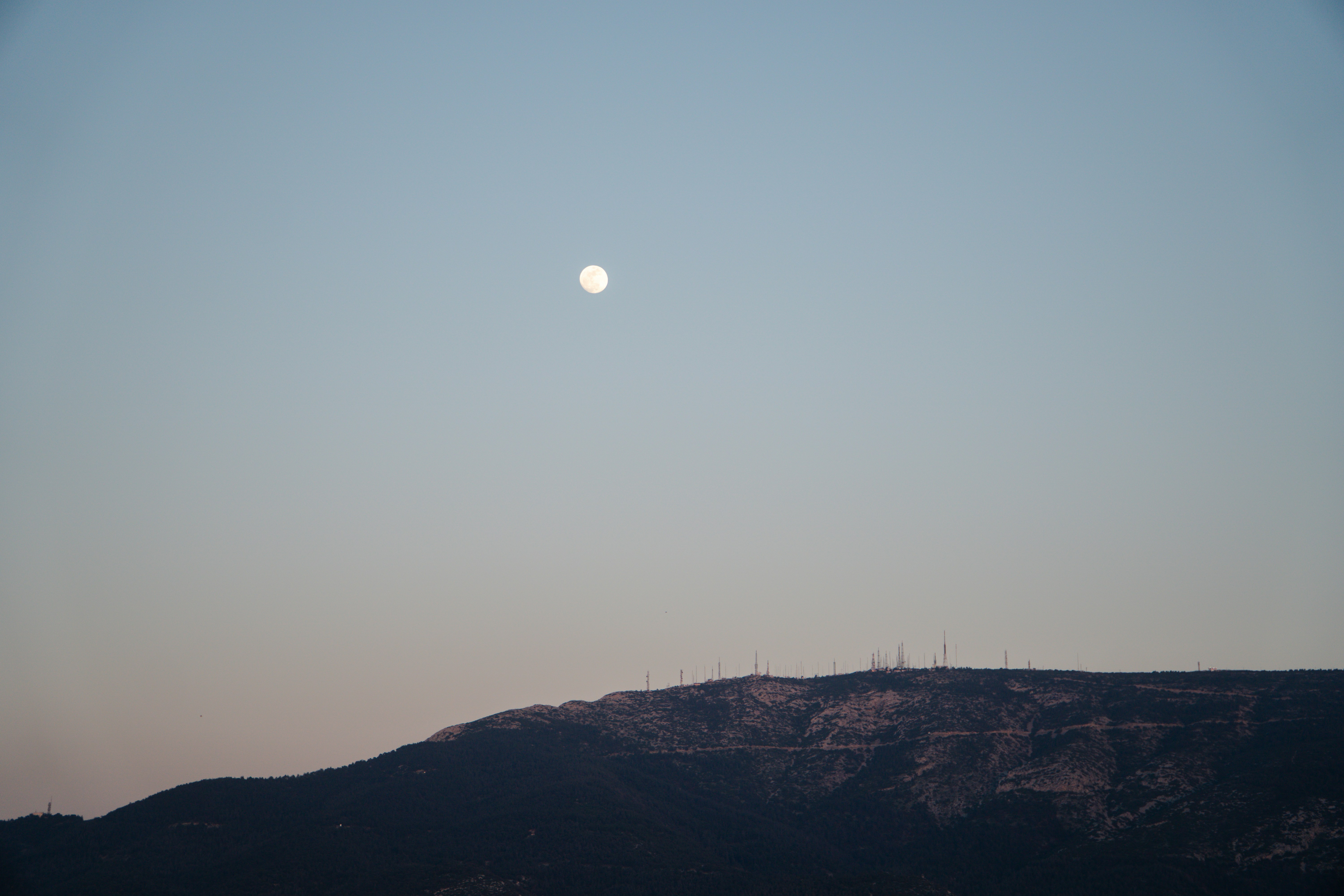 Photo by mertkahveci