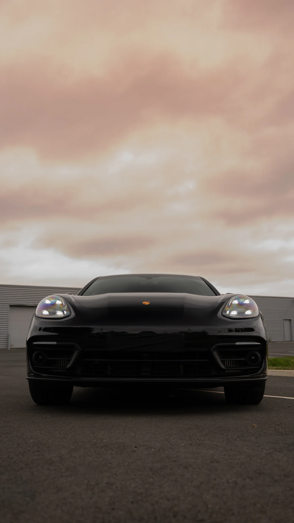 Porsche, вид спереди