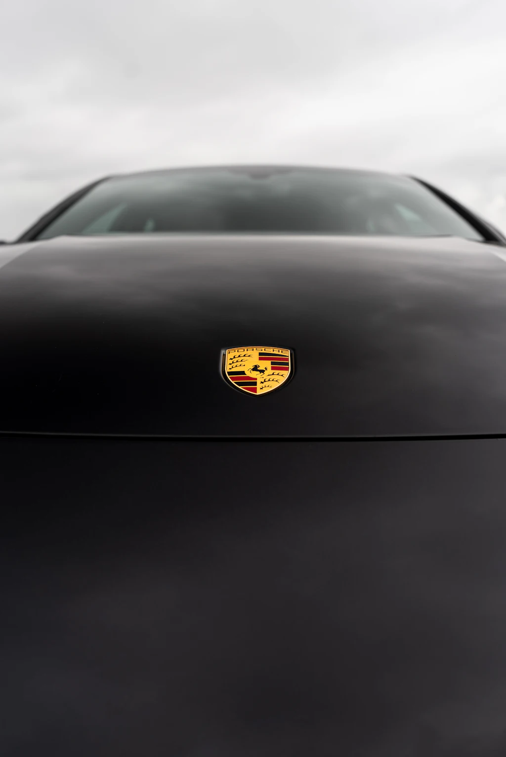 Porsche, крупный план