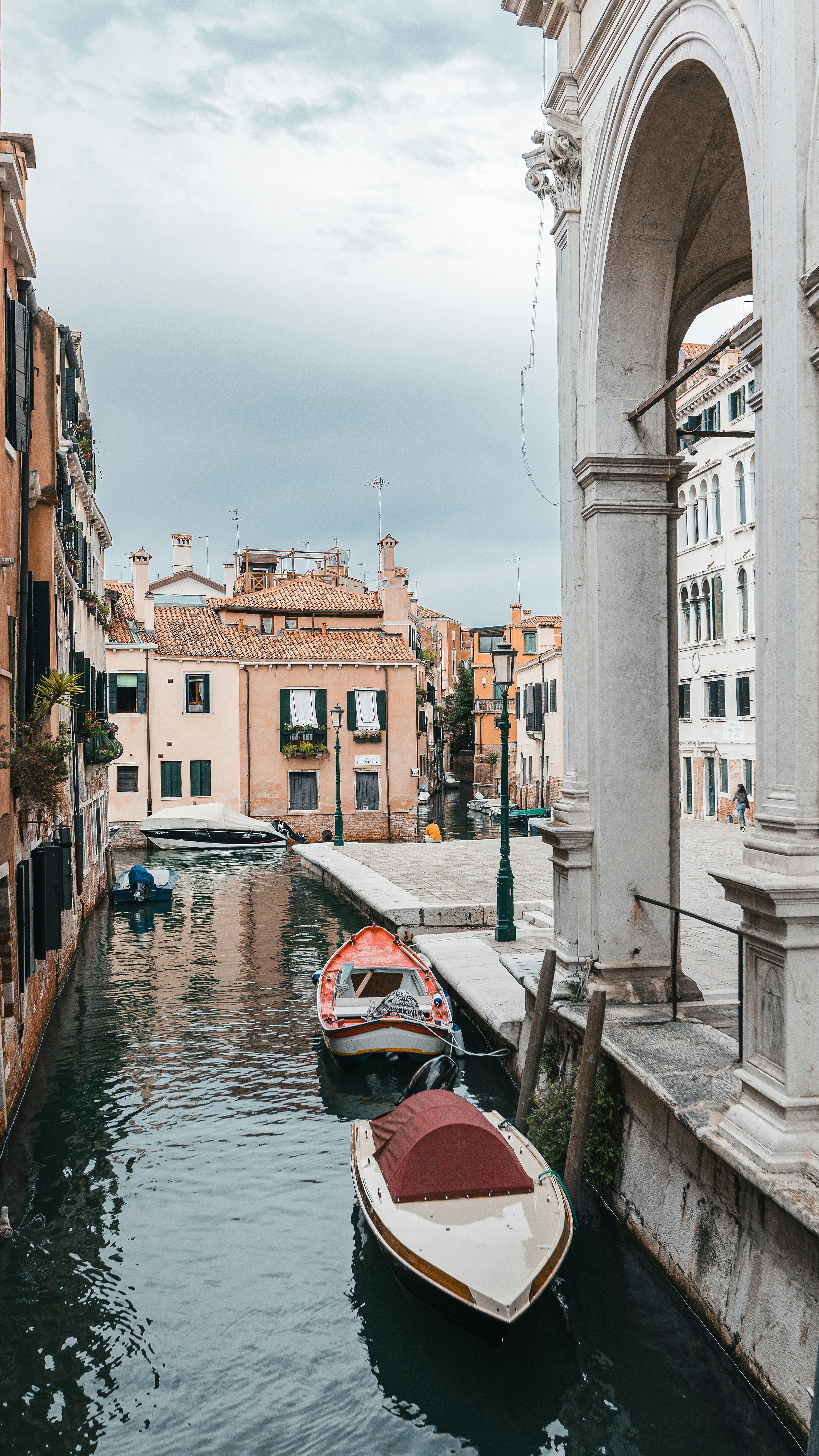 Photo by lastmanpaul