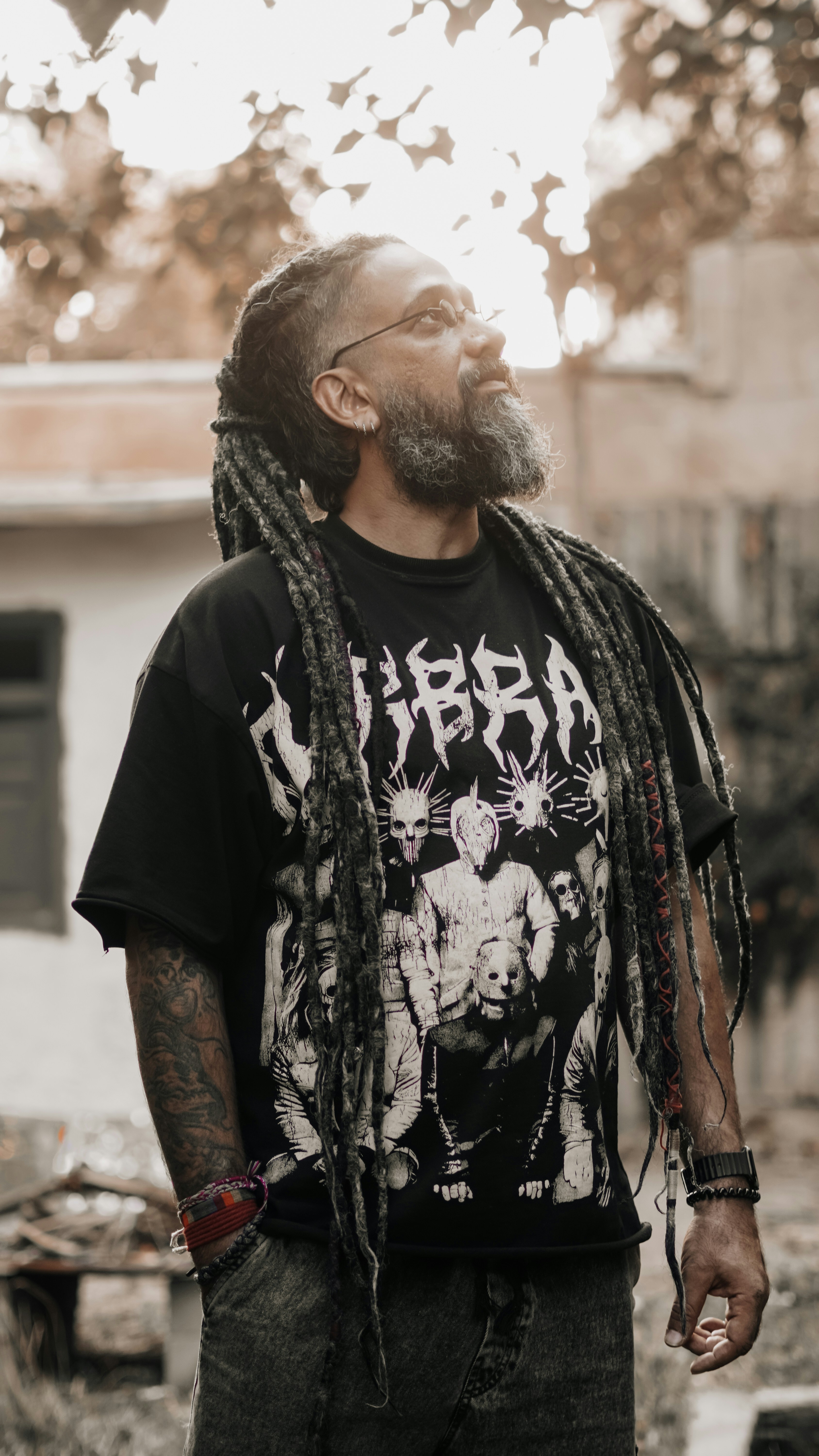 Photo by mehdipezhvak