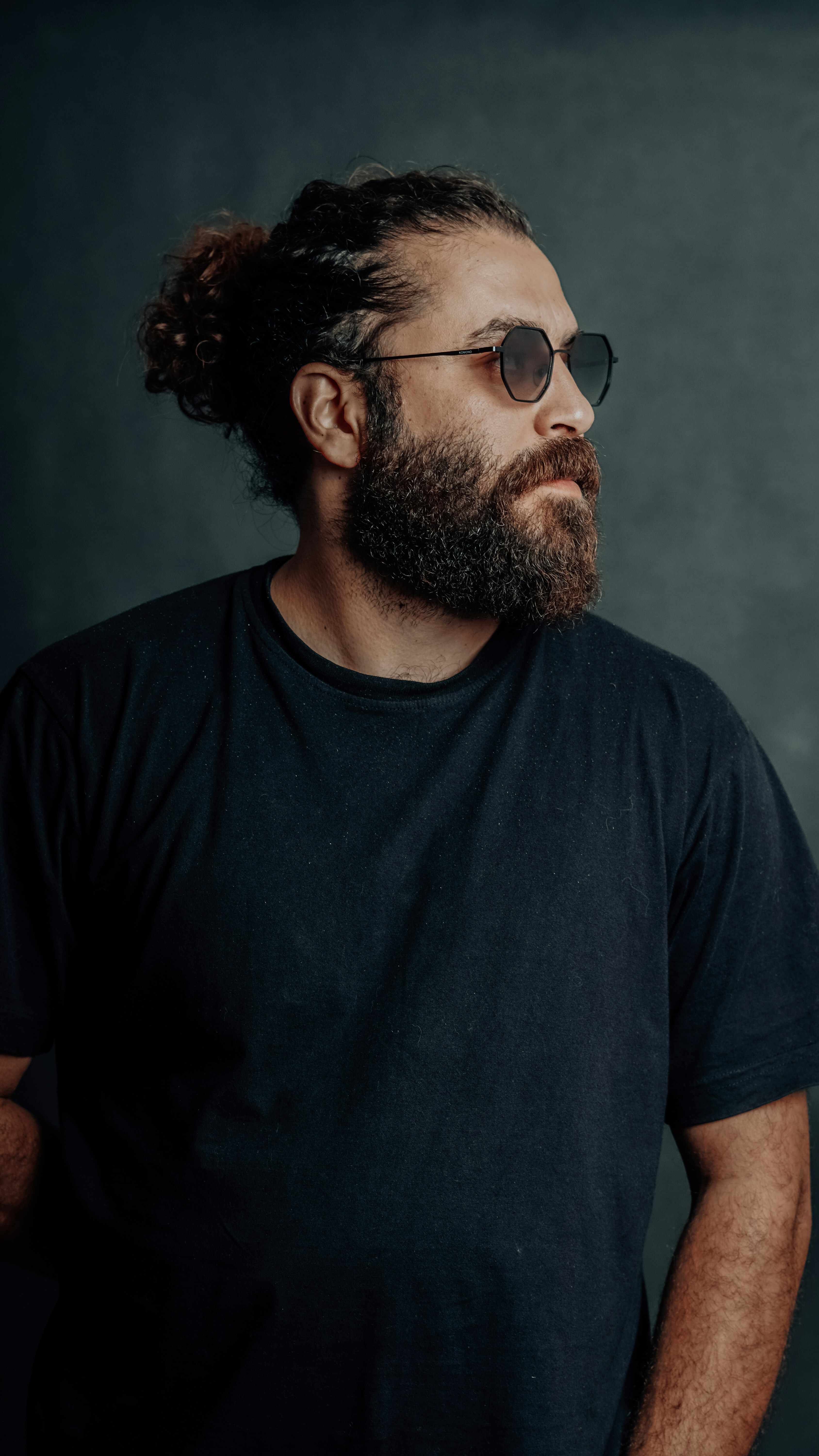 masculine beard wallpaper, wallpaper, Obat Penumbuh Brewok: Cara Ampuh & Alami 3