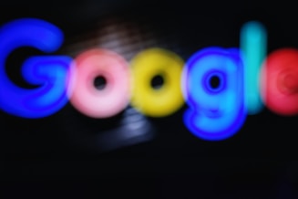 Blurred image of the google logo.