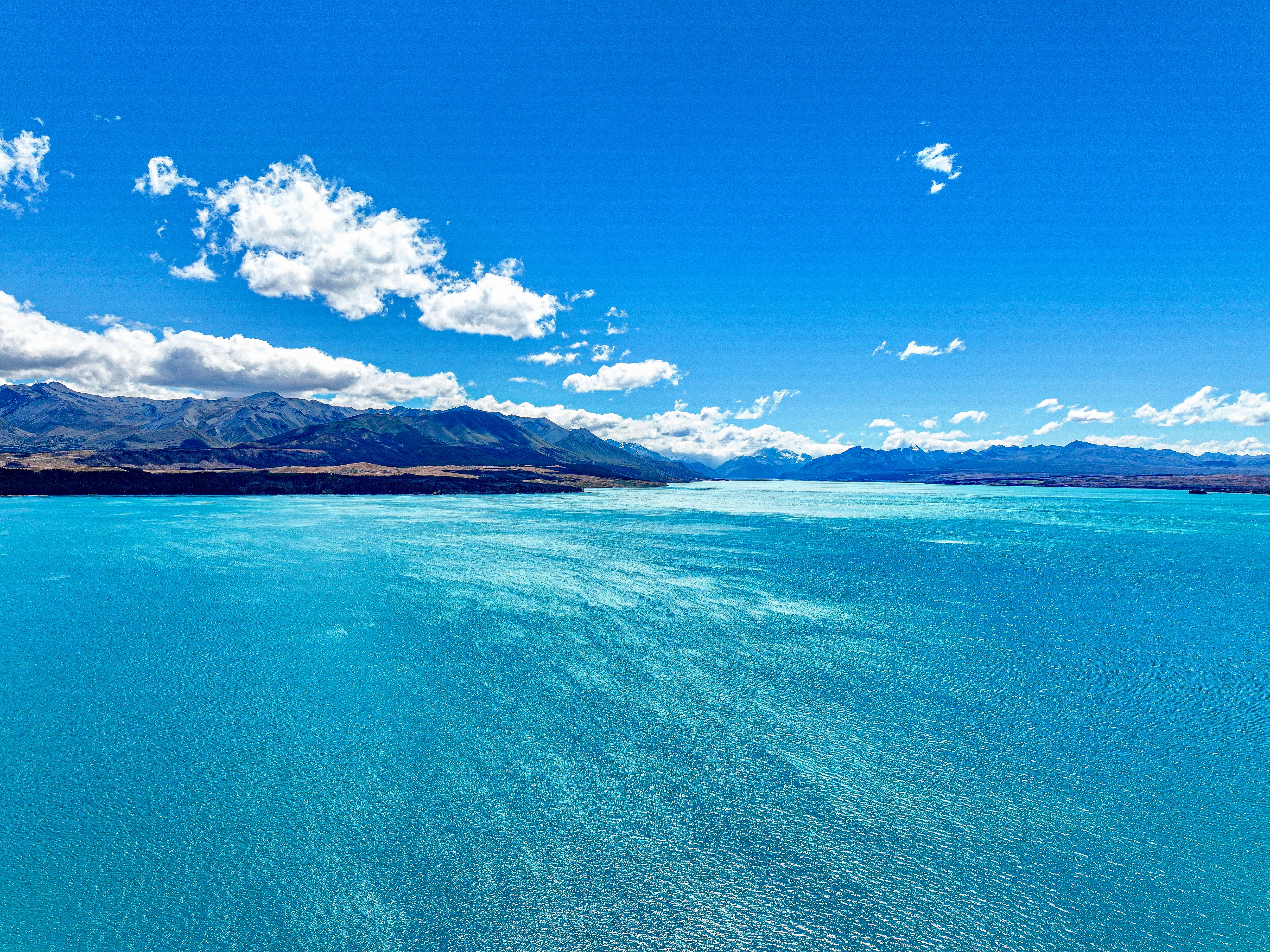 Photo by maximilian_brand