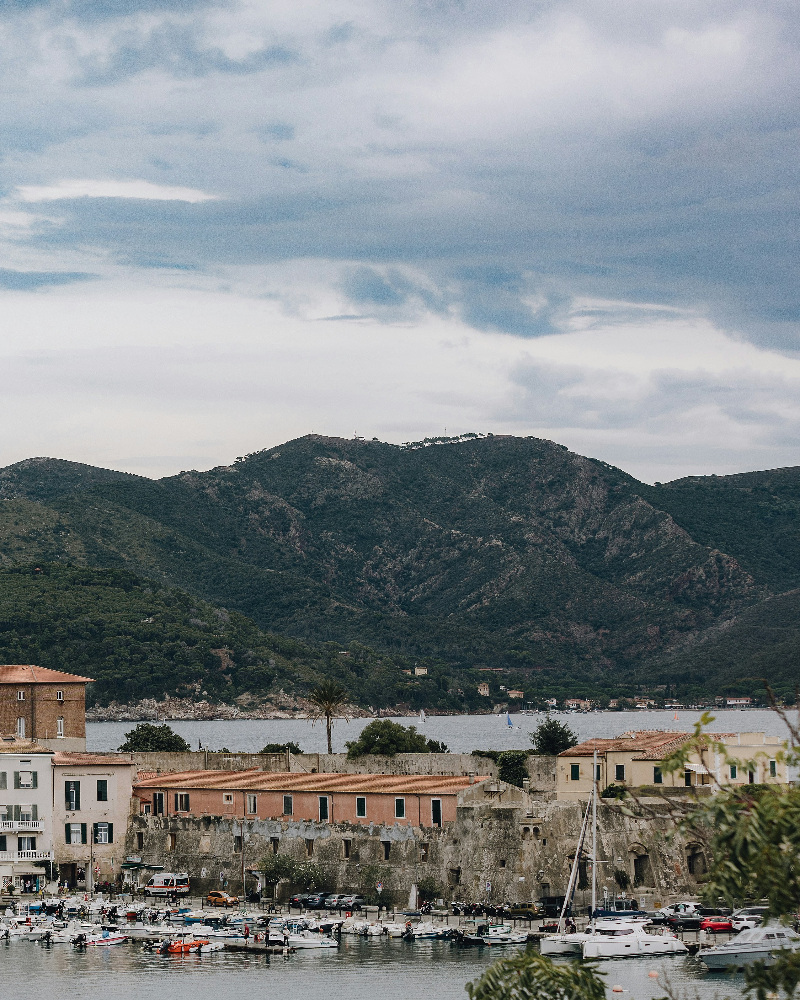 Photo by lastmanpaul