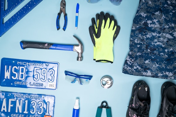 Soccer Goalkeeper Equipment Guide: Gloves, Jersey, and Protection