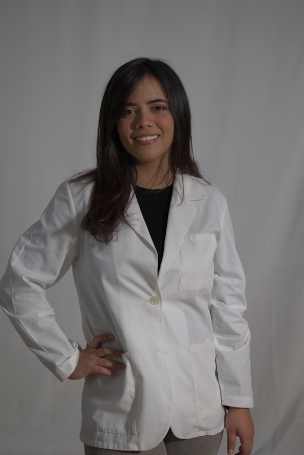 Dr. Lauren Hayes, body contouring and laser specialist