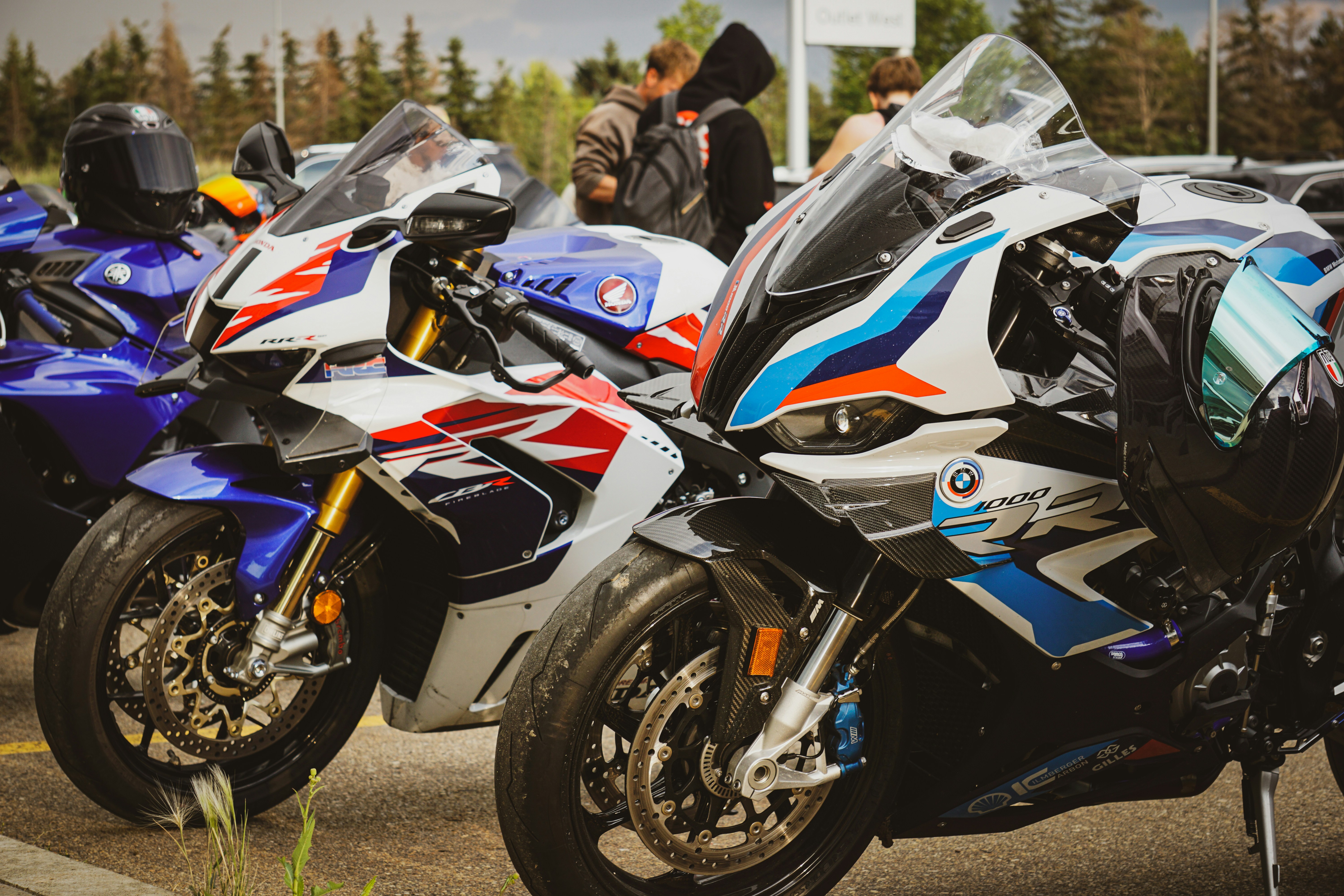Photo by ronnzymoto
