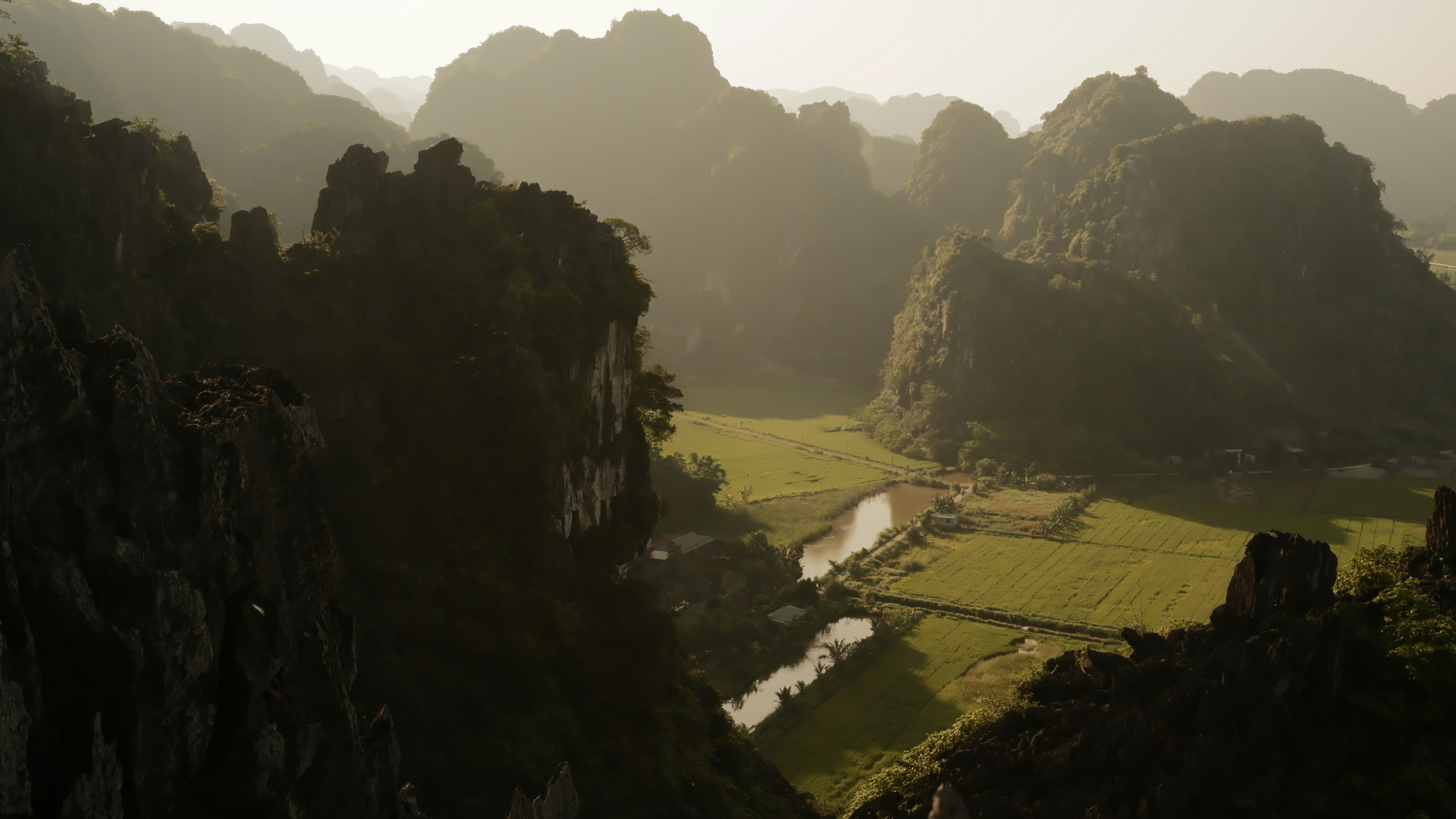 The New Gold Coast: Vietnam’s Most Exquisite 5-Star Sanctuaries in 2026