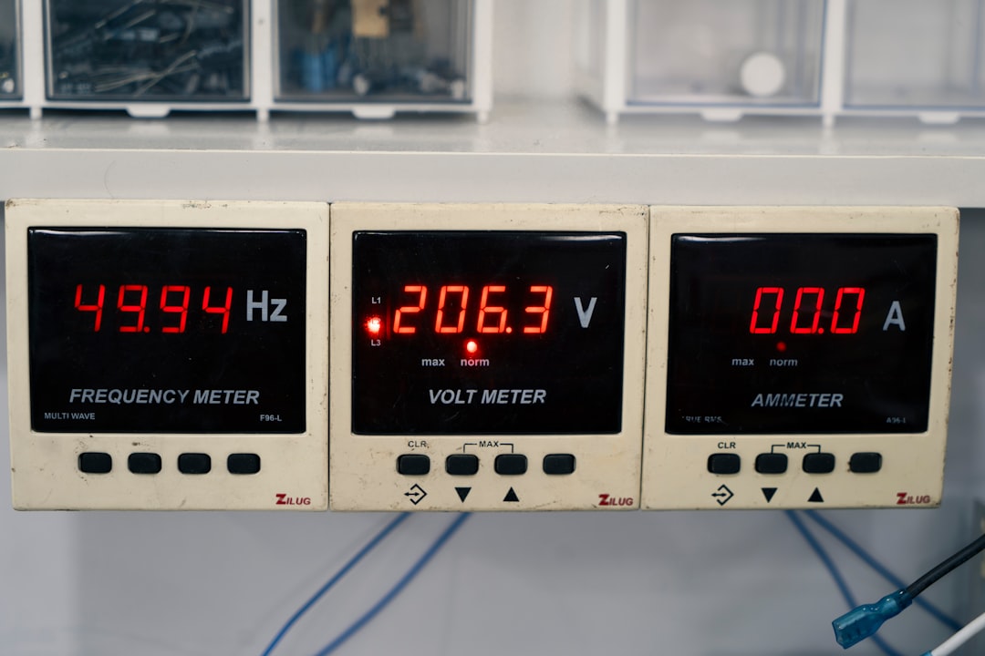 digital energy meter showing real-time efficiency data - renewable energy efficiency digital energy meter showing real-time efficiency data - renewable energy efficiency