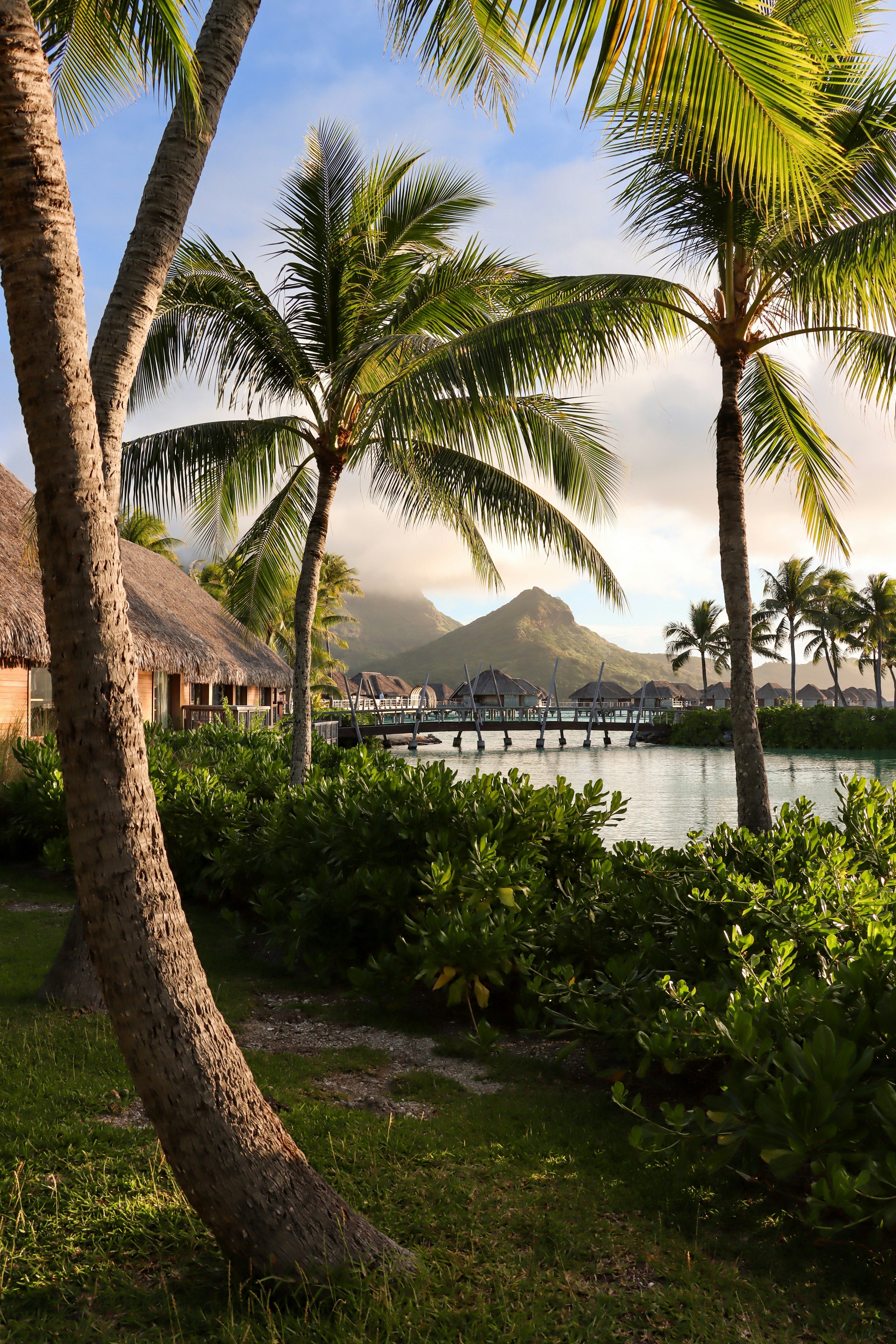 Bora Bora – Natural Environment & Landscapes