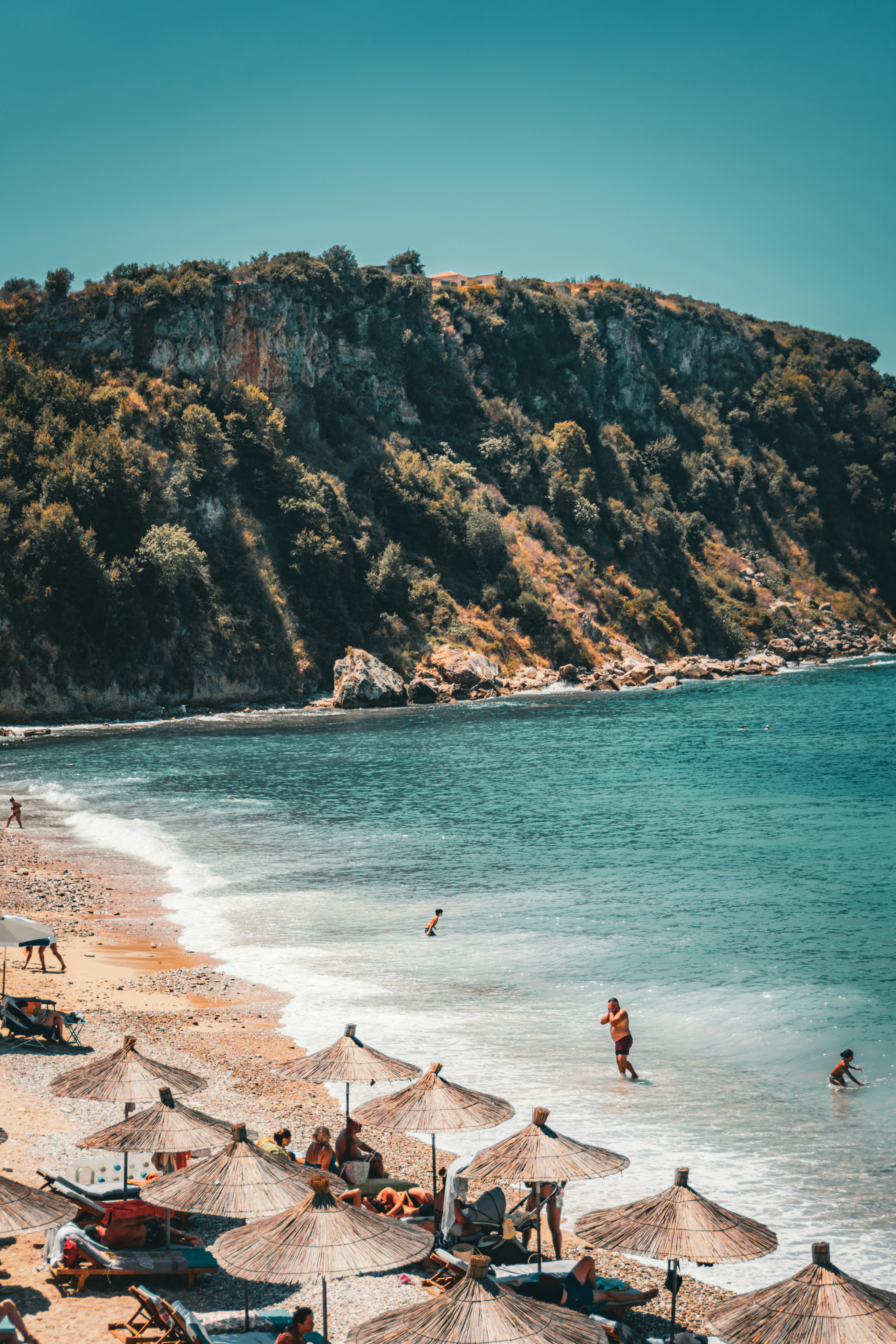 Himarë – Nightlife & Evening Culture