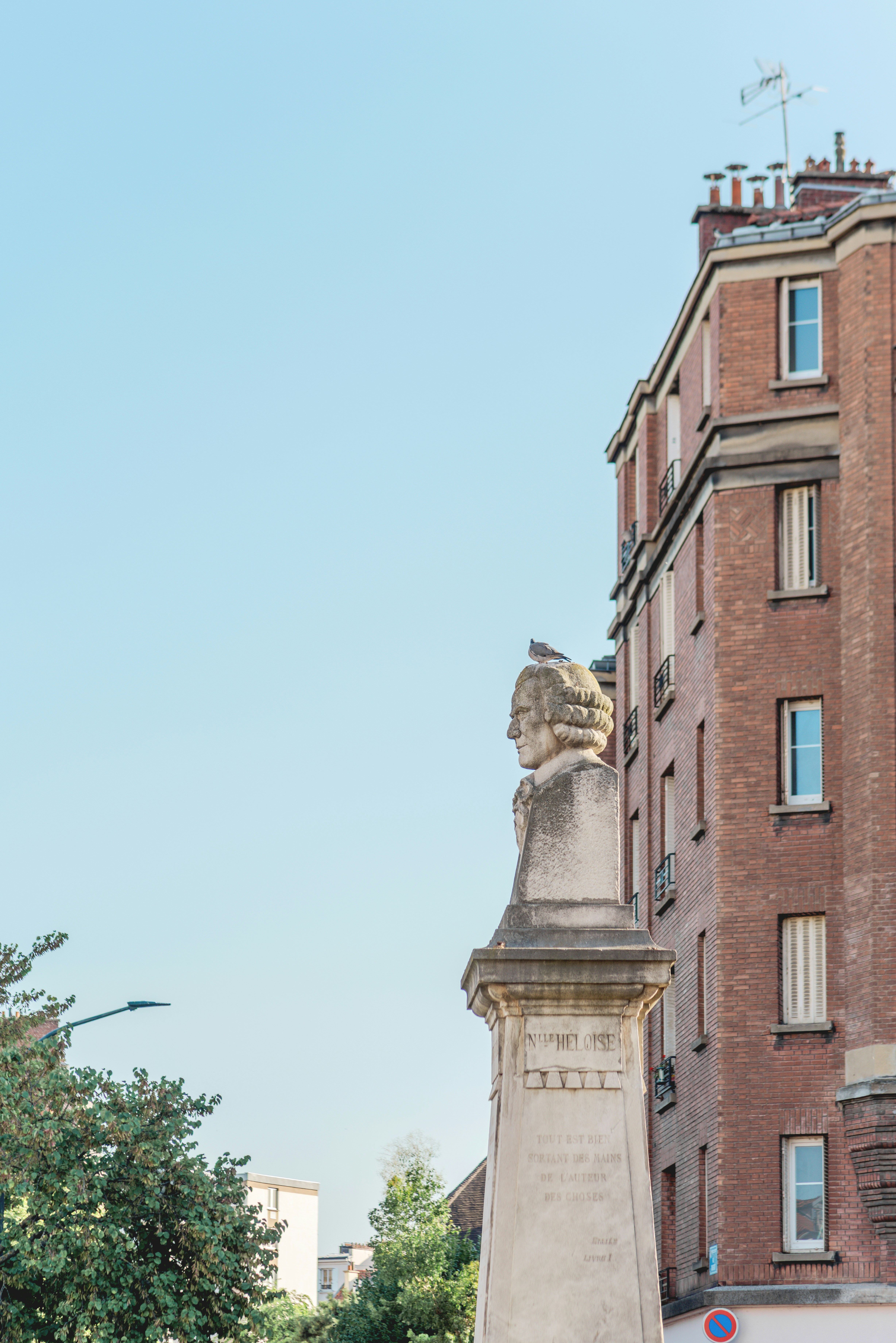 Photo by eugenivy_now