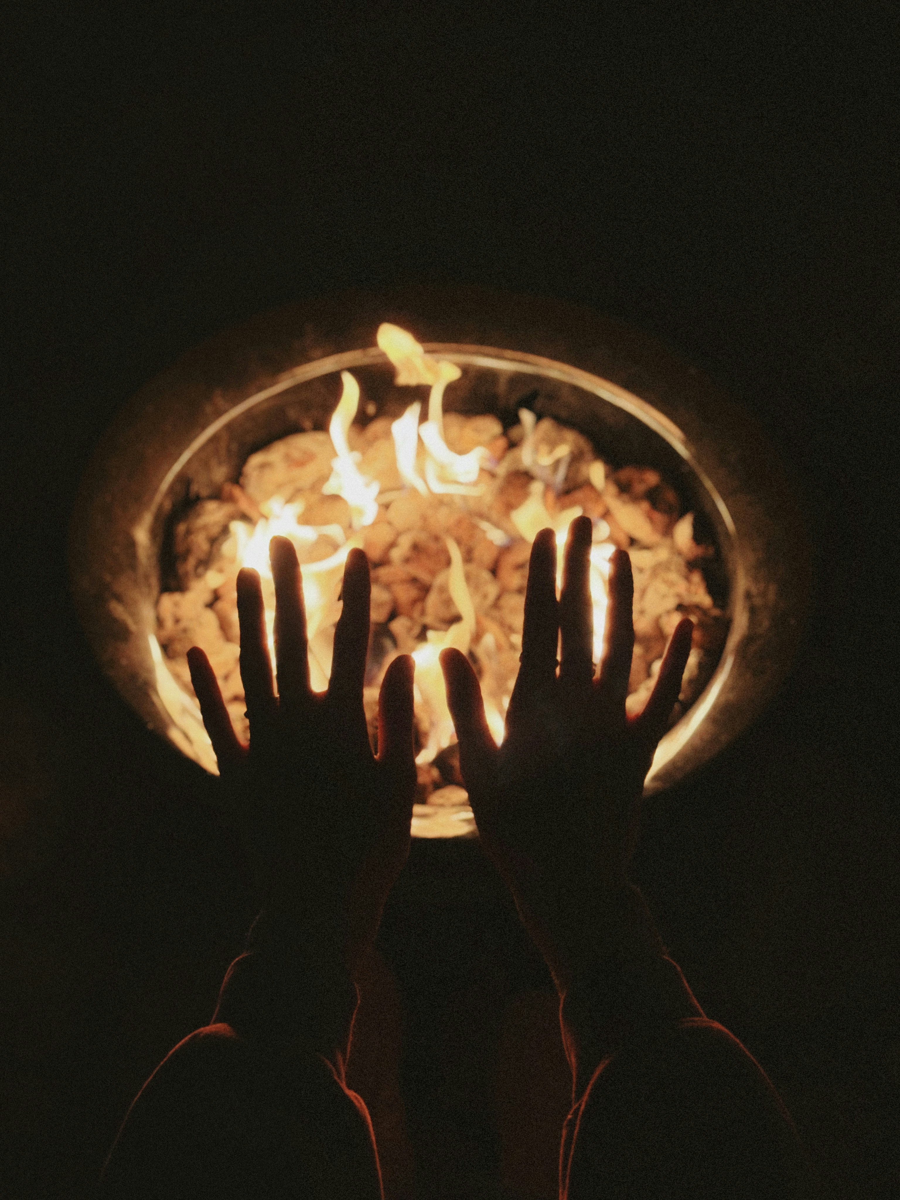 Hands warming by a glowing fire pit photo – Free Food Image on Unsplash