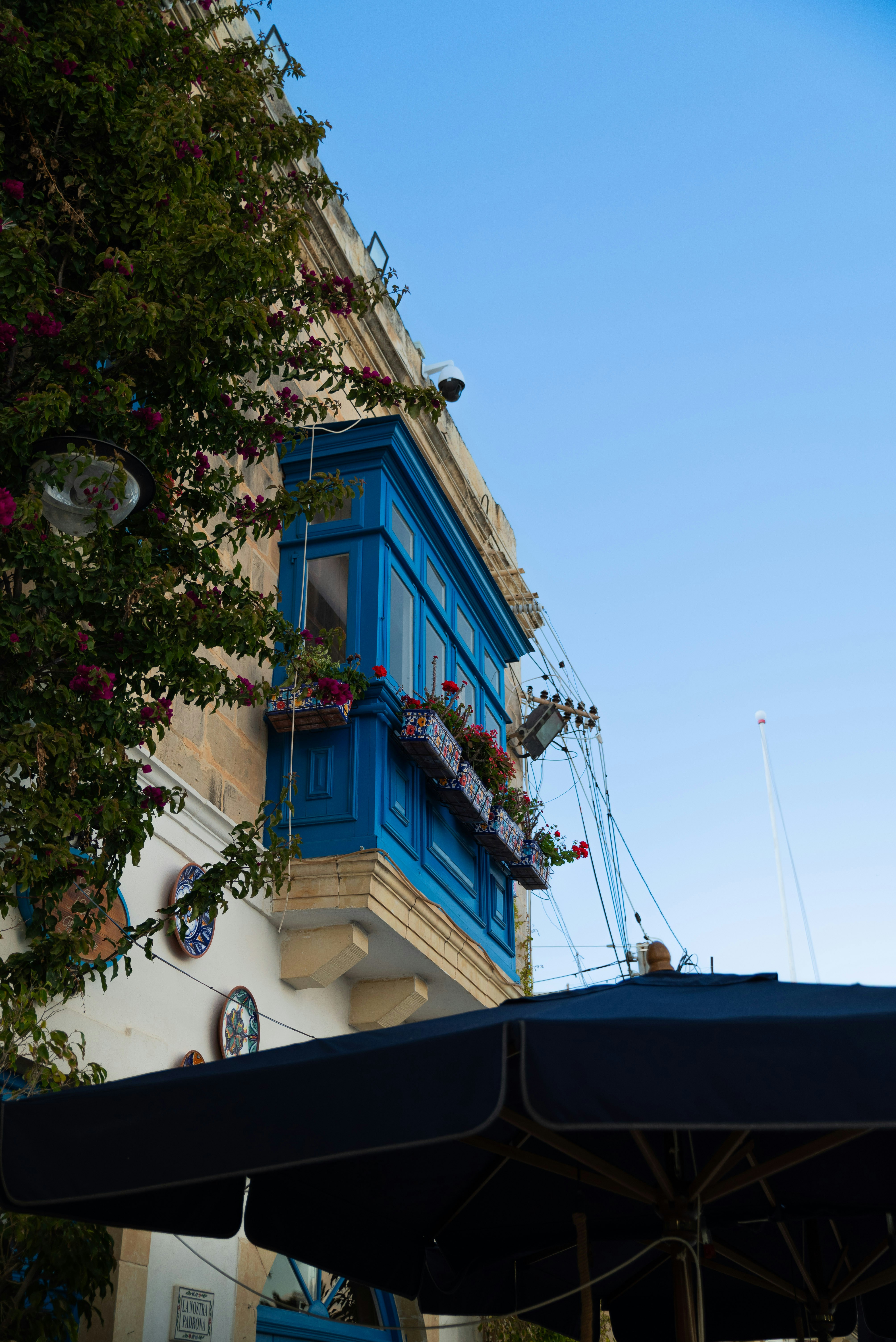 Photo by felixjiricka