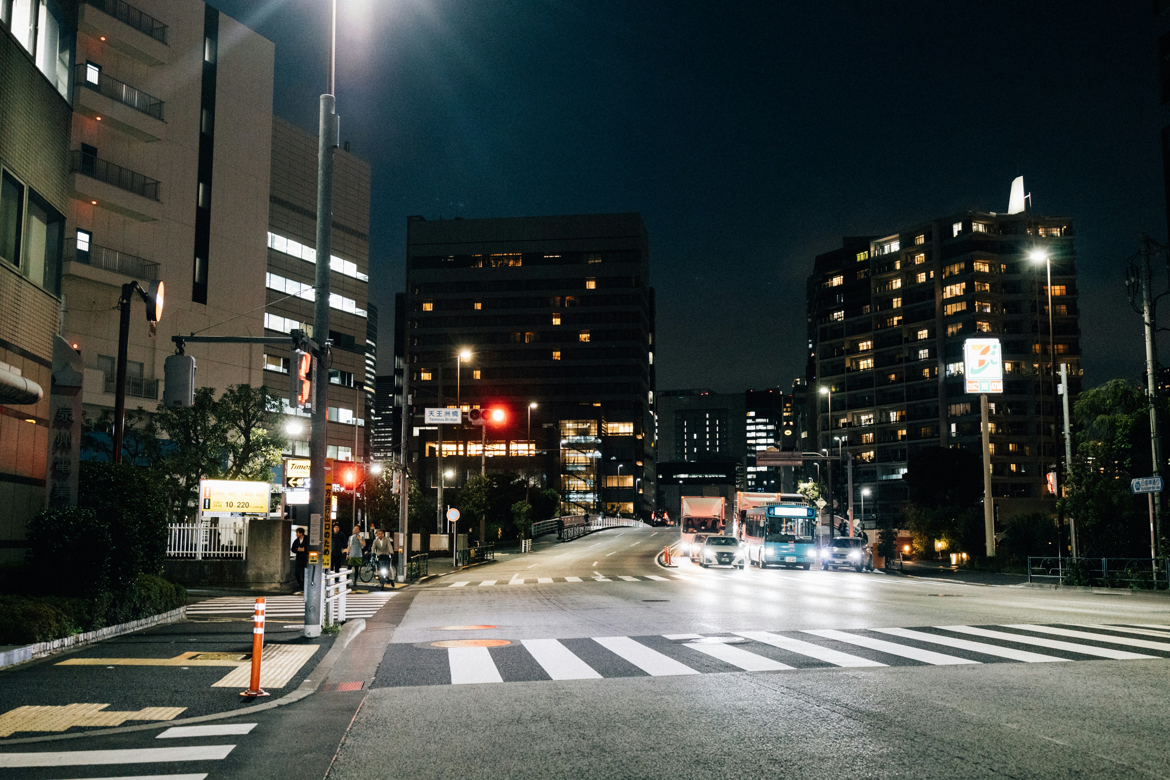 Photo by tsuyoshikozu