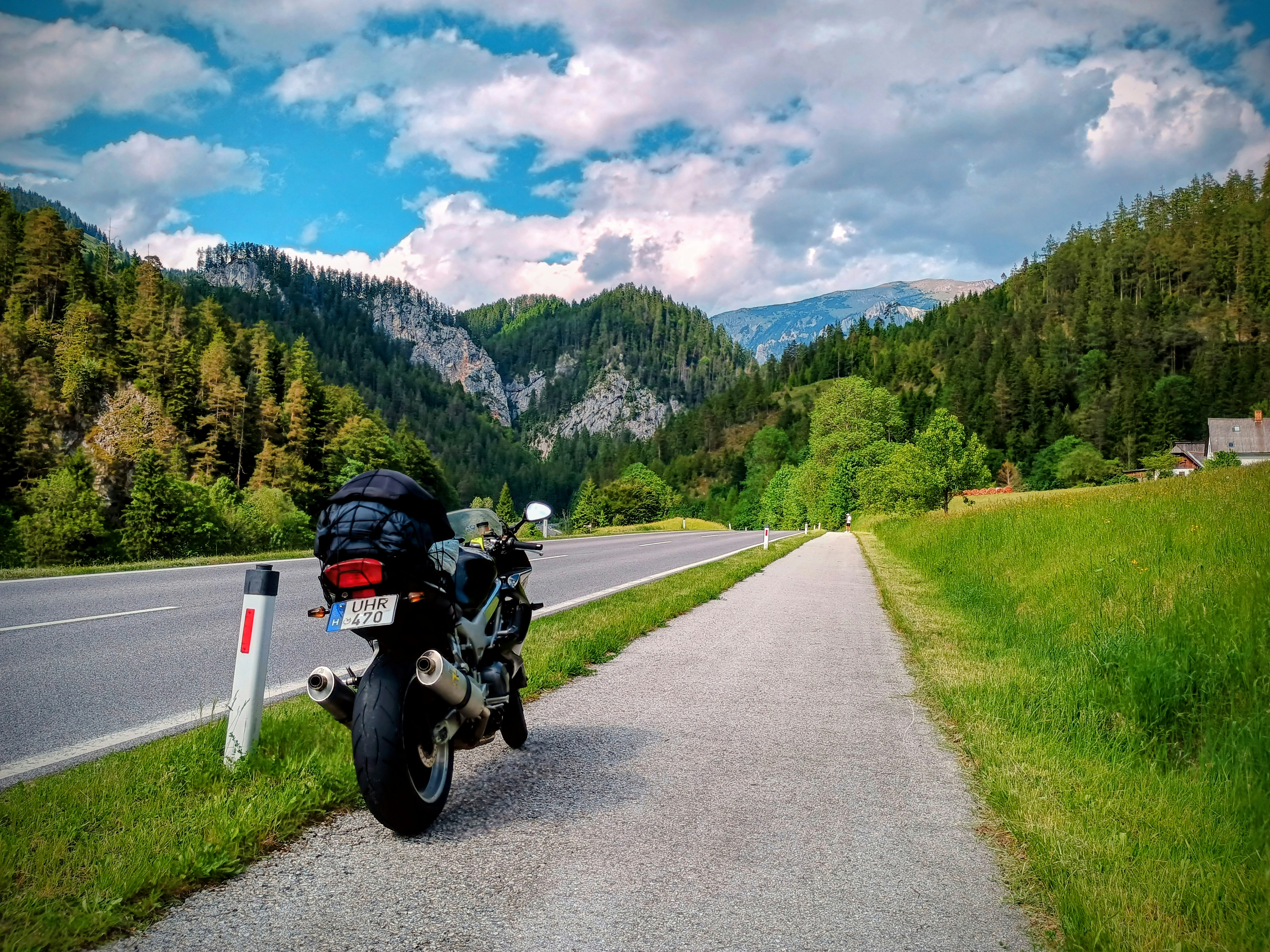 Wanderlust on a Budget: 10 Tips to Travel More