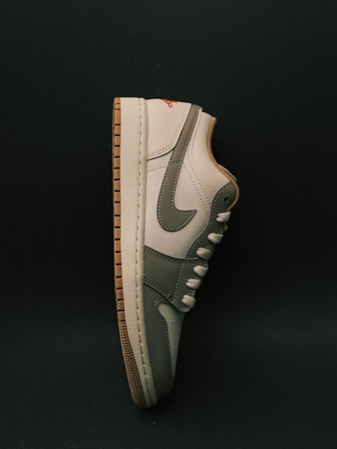 sneaker
