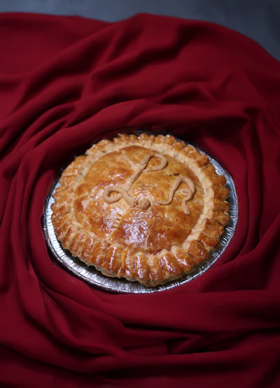 Steak & Mushroom Pie