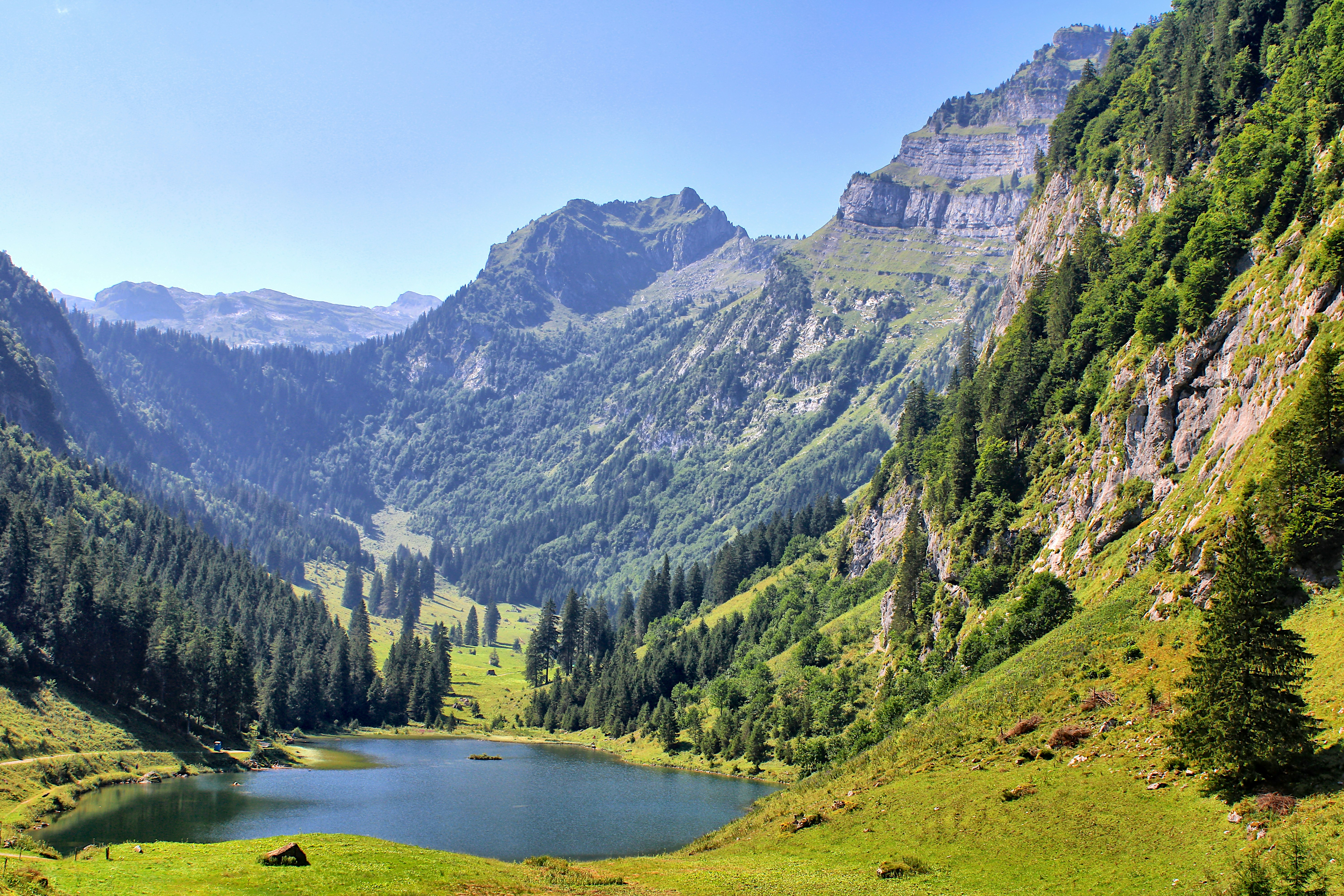 Photo by appenzellmoto