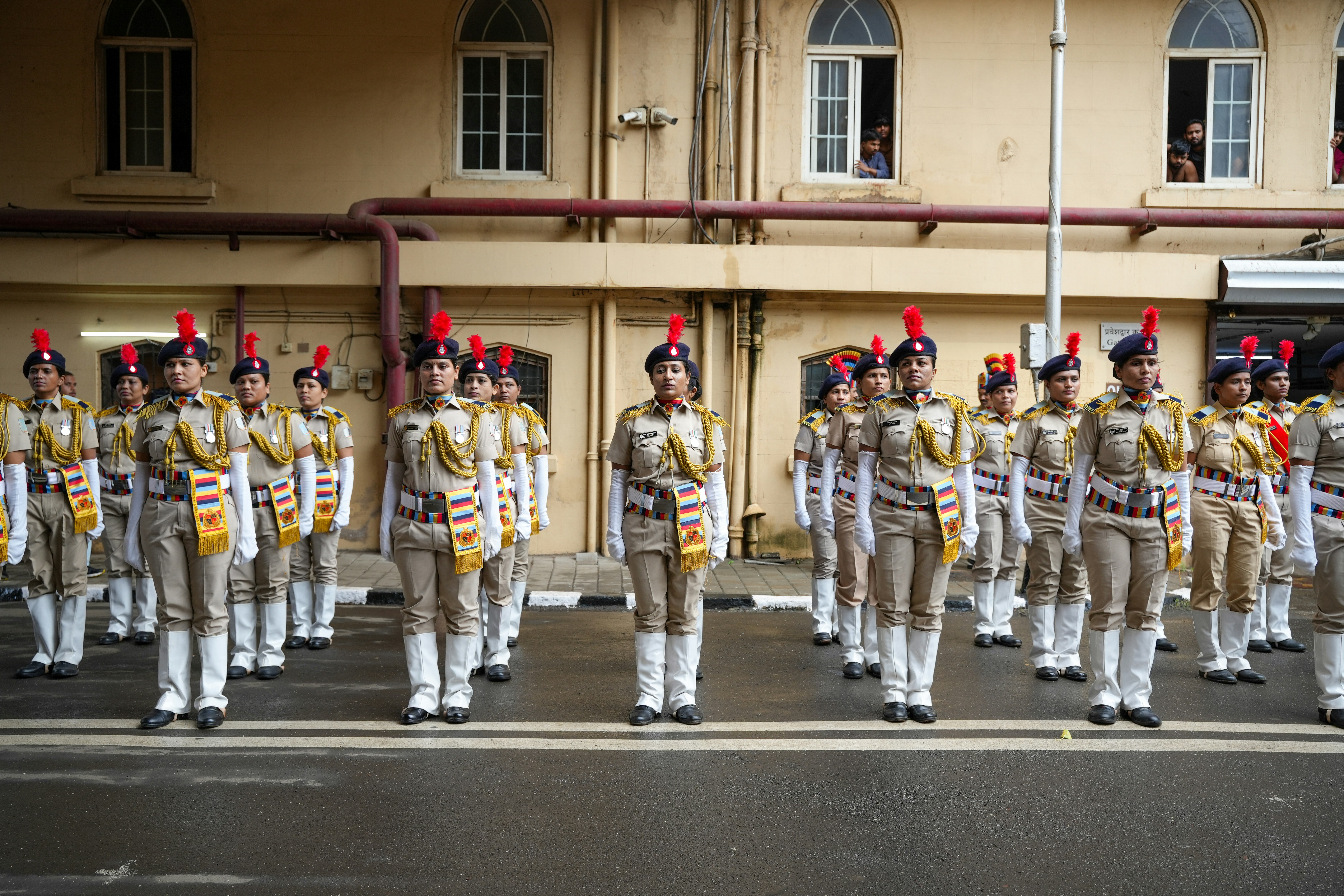 National Guard Troops Deployed to Chicago: What's Going On?