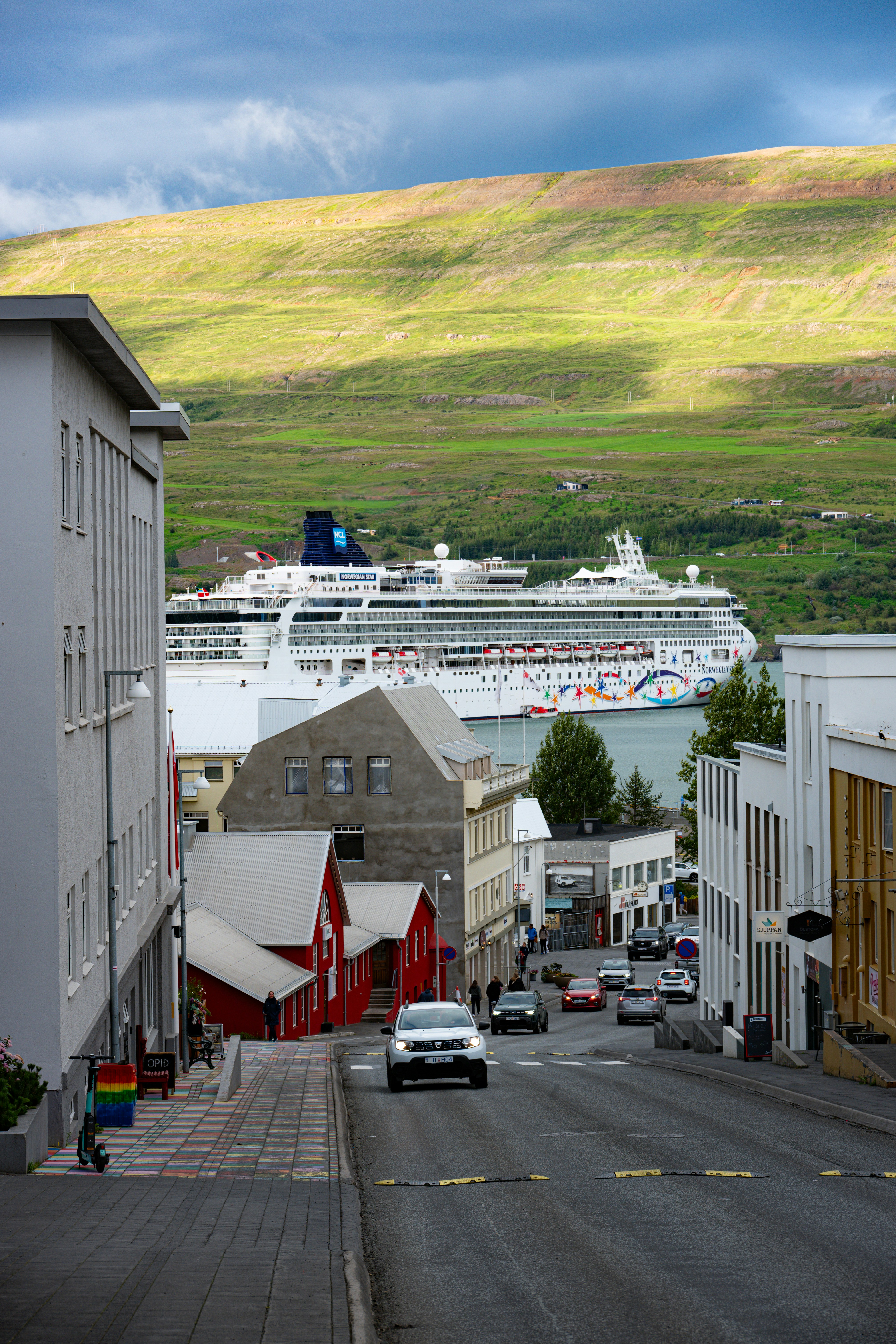 Navigating Akureyri's Compact Neighborhoods