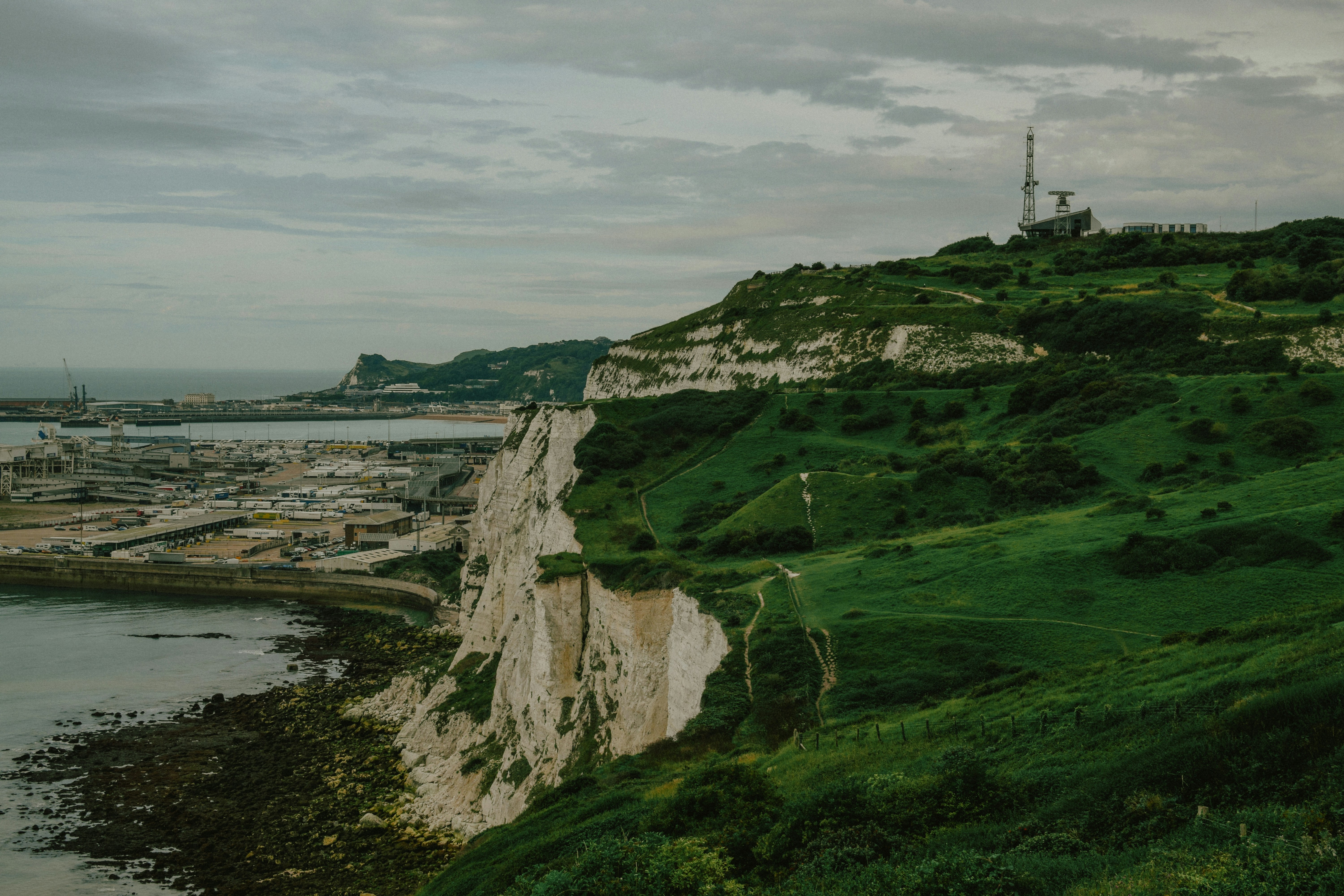 Photo by mohnishlandge