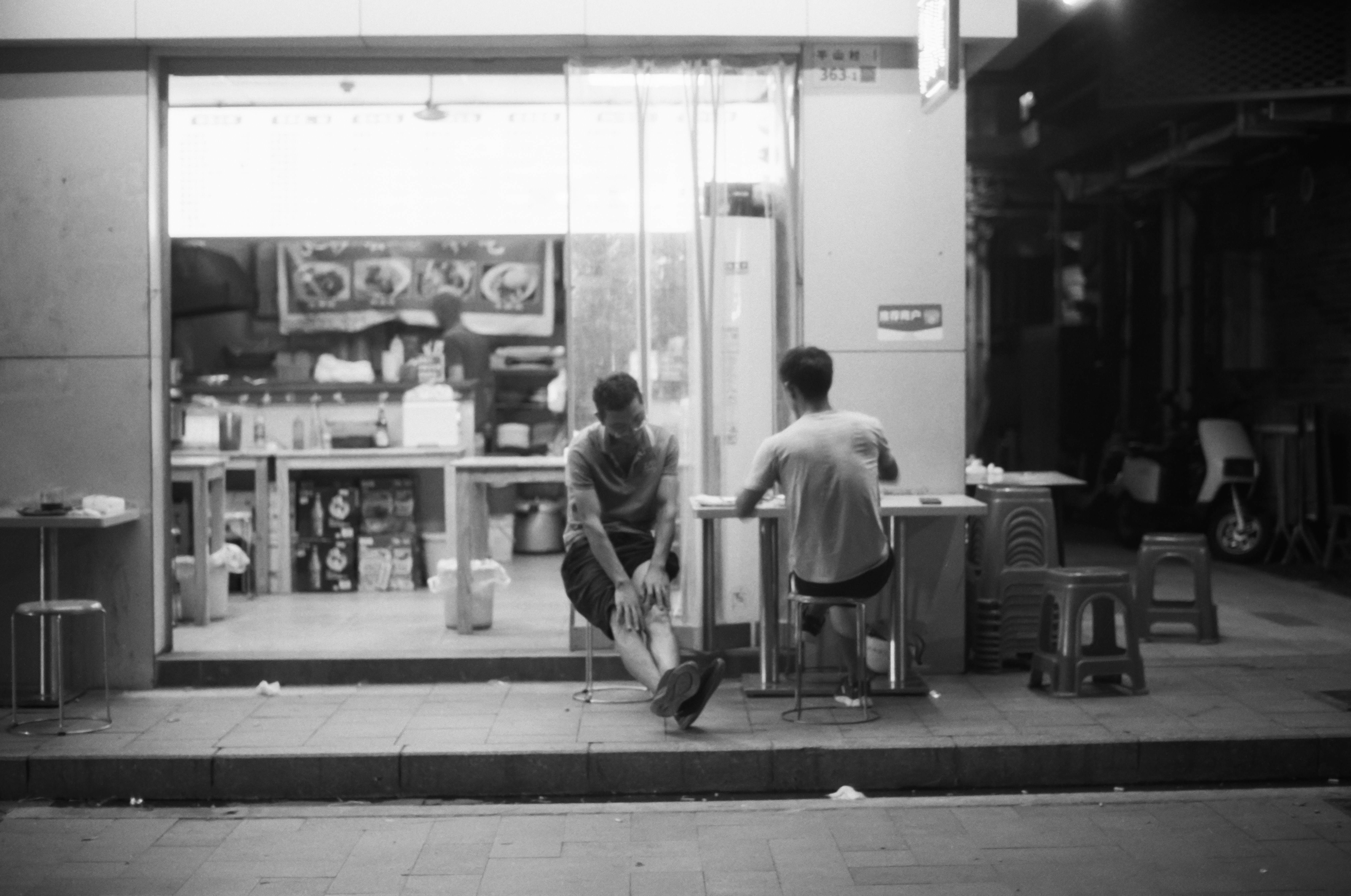 Photo by zhenyao_photo