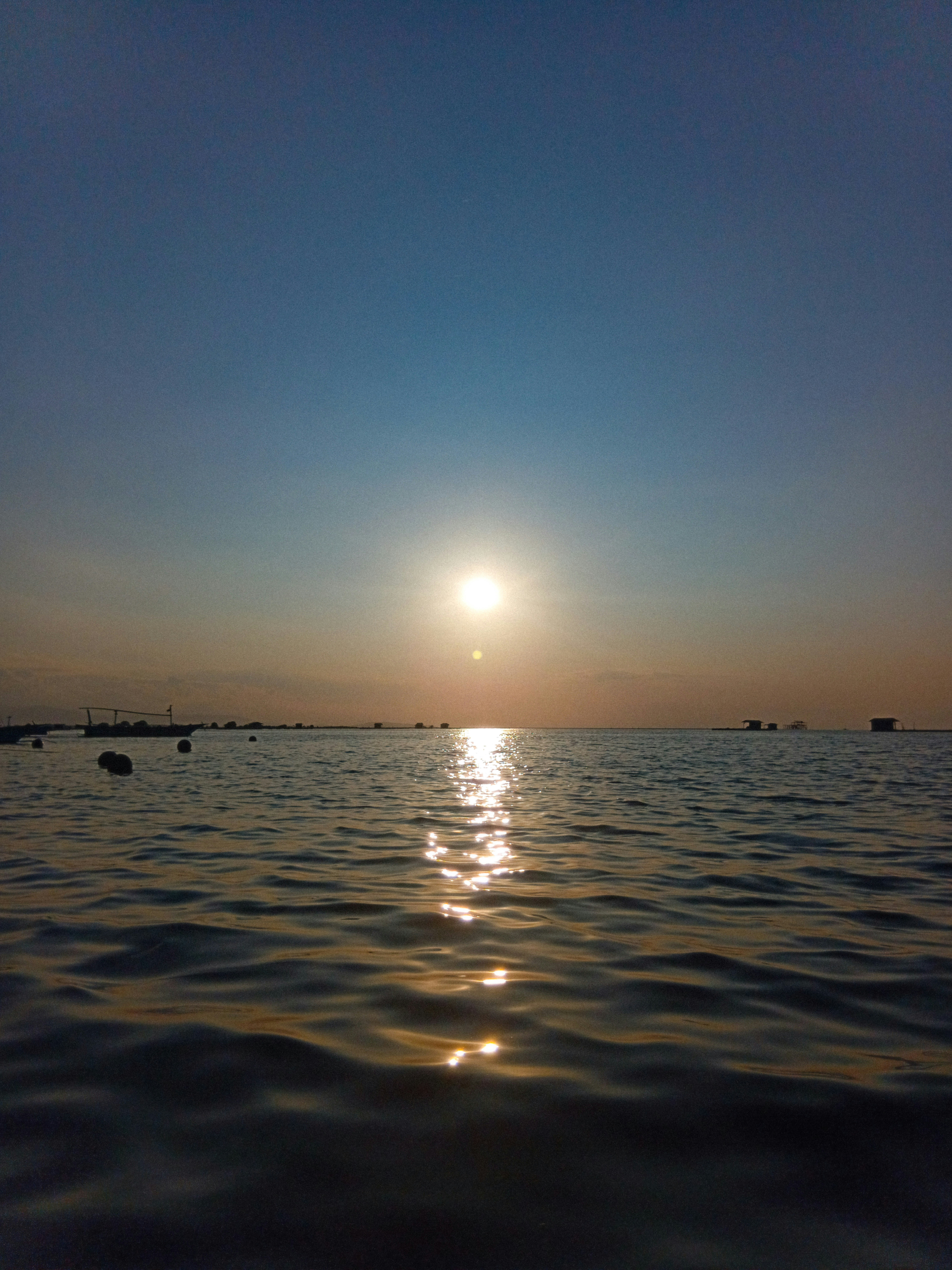 Photo by garinda_azami