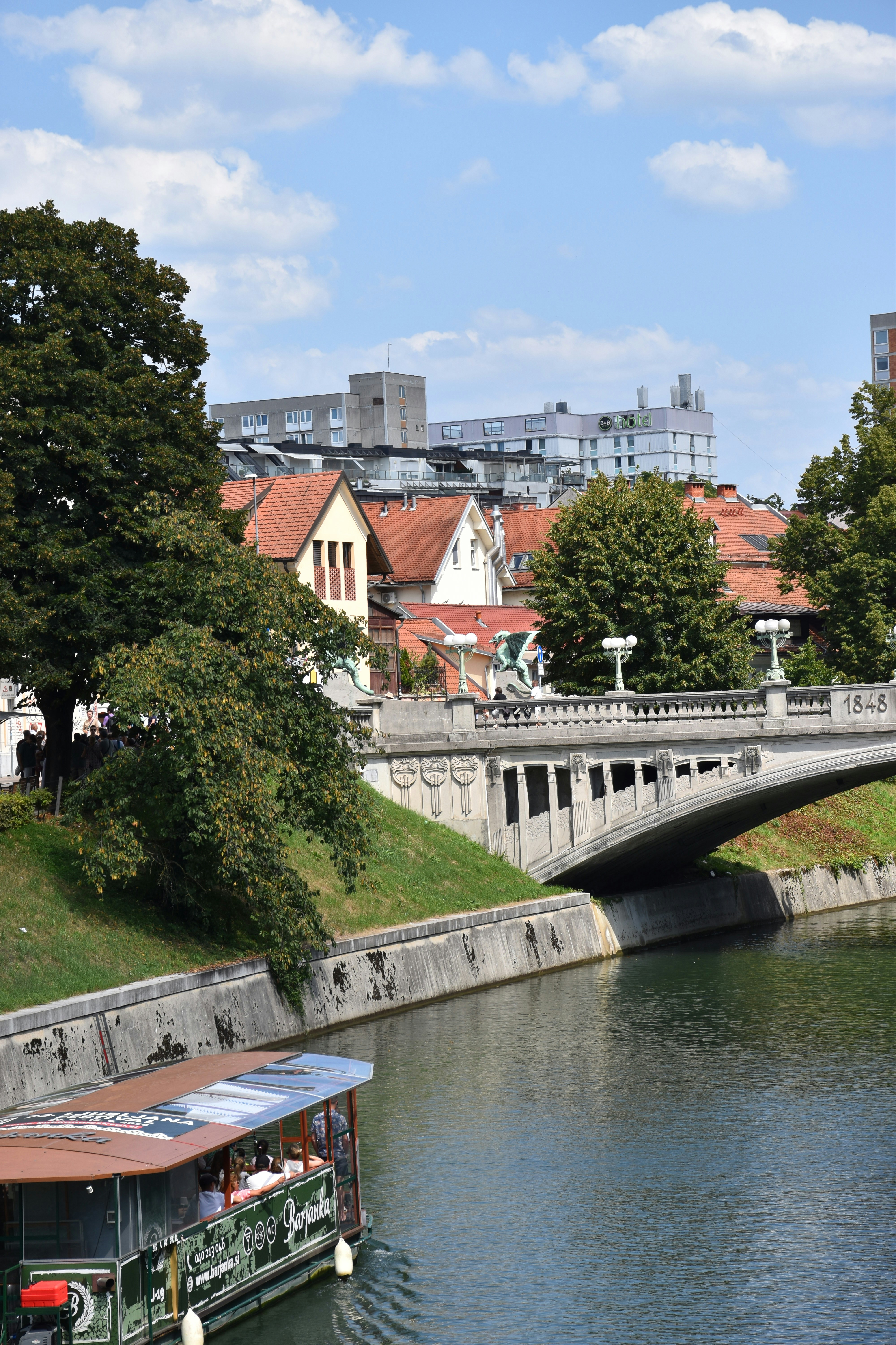 Photo by feketenimrod