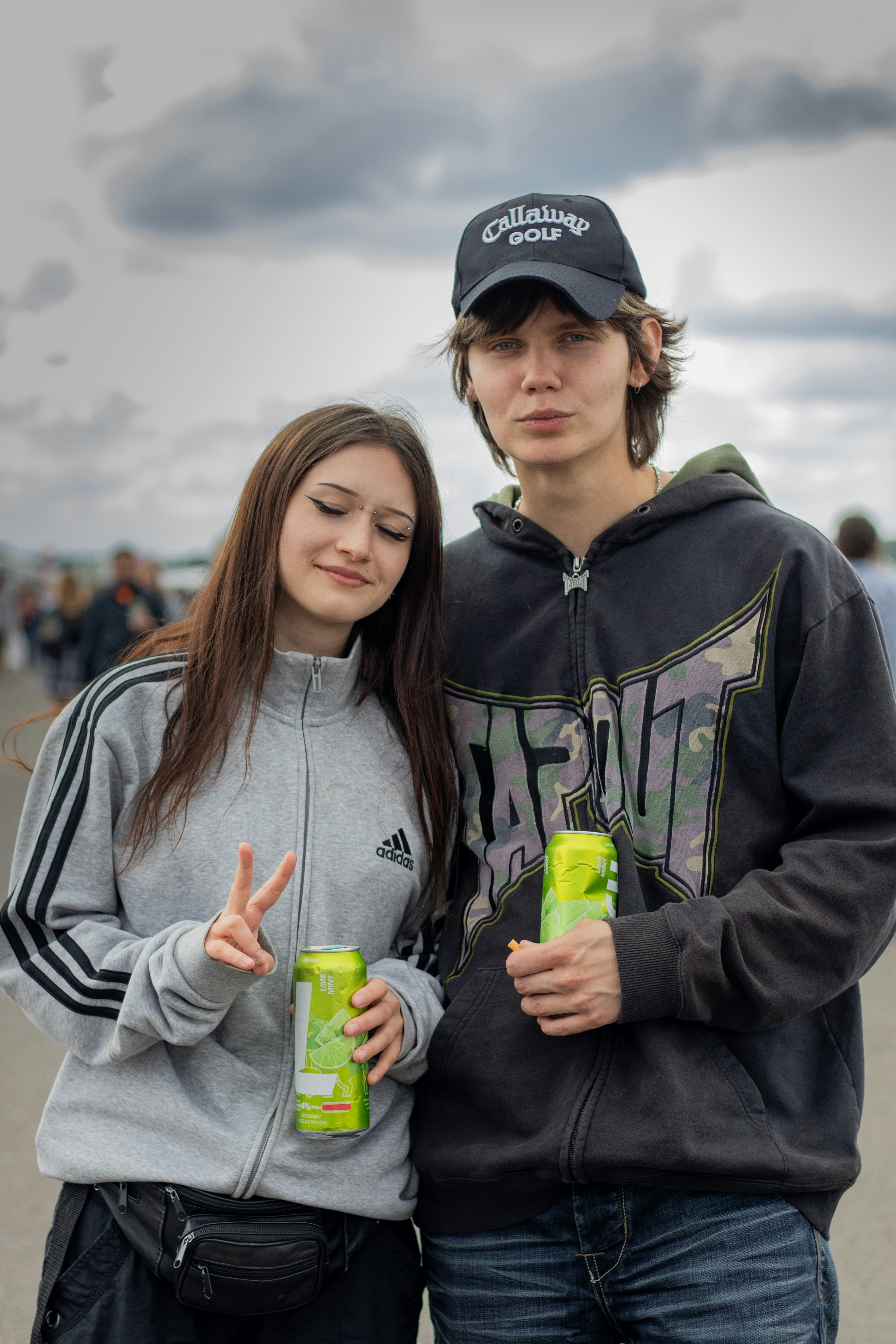 How to Teach Teenagers About Money: Interactive Tools and Strategies